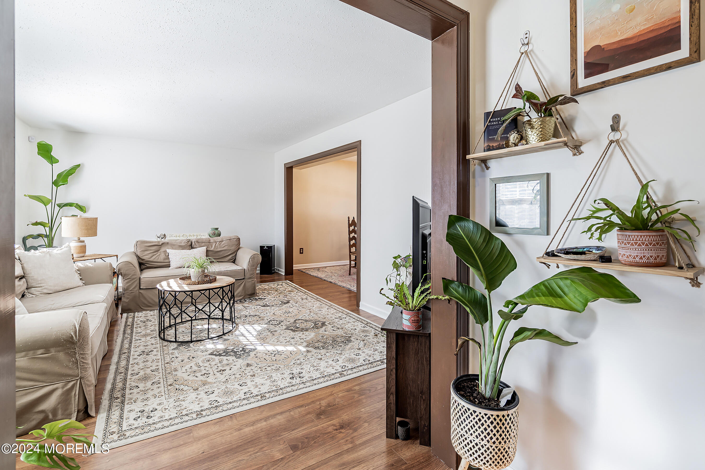 12 Gladiola Drive