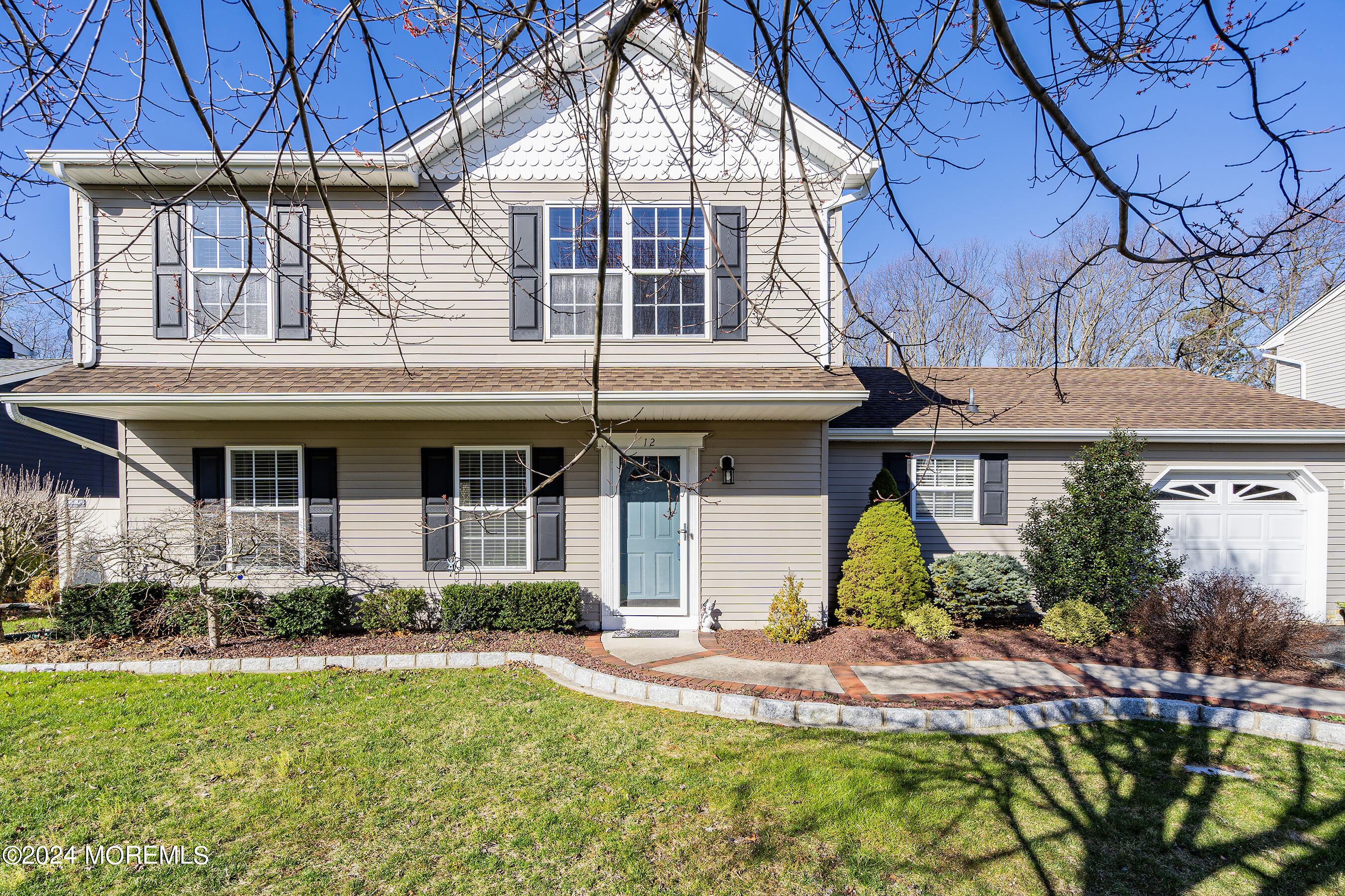 12 Gladiola Drive