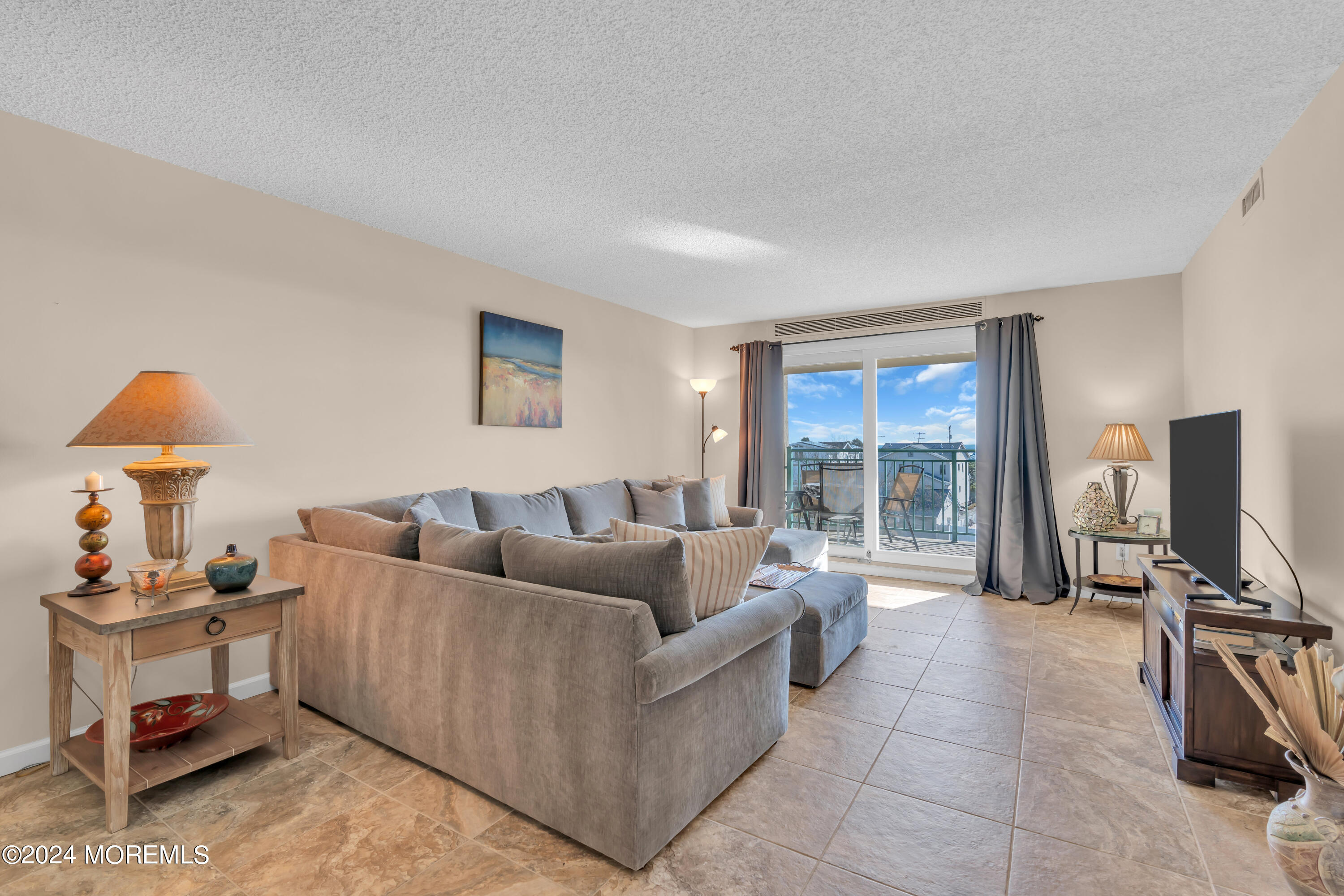 422 Ocean Boulevard N, 3D