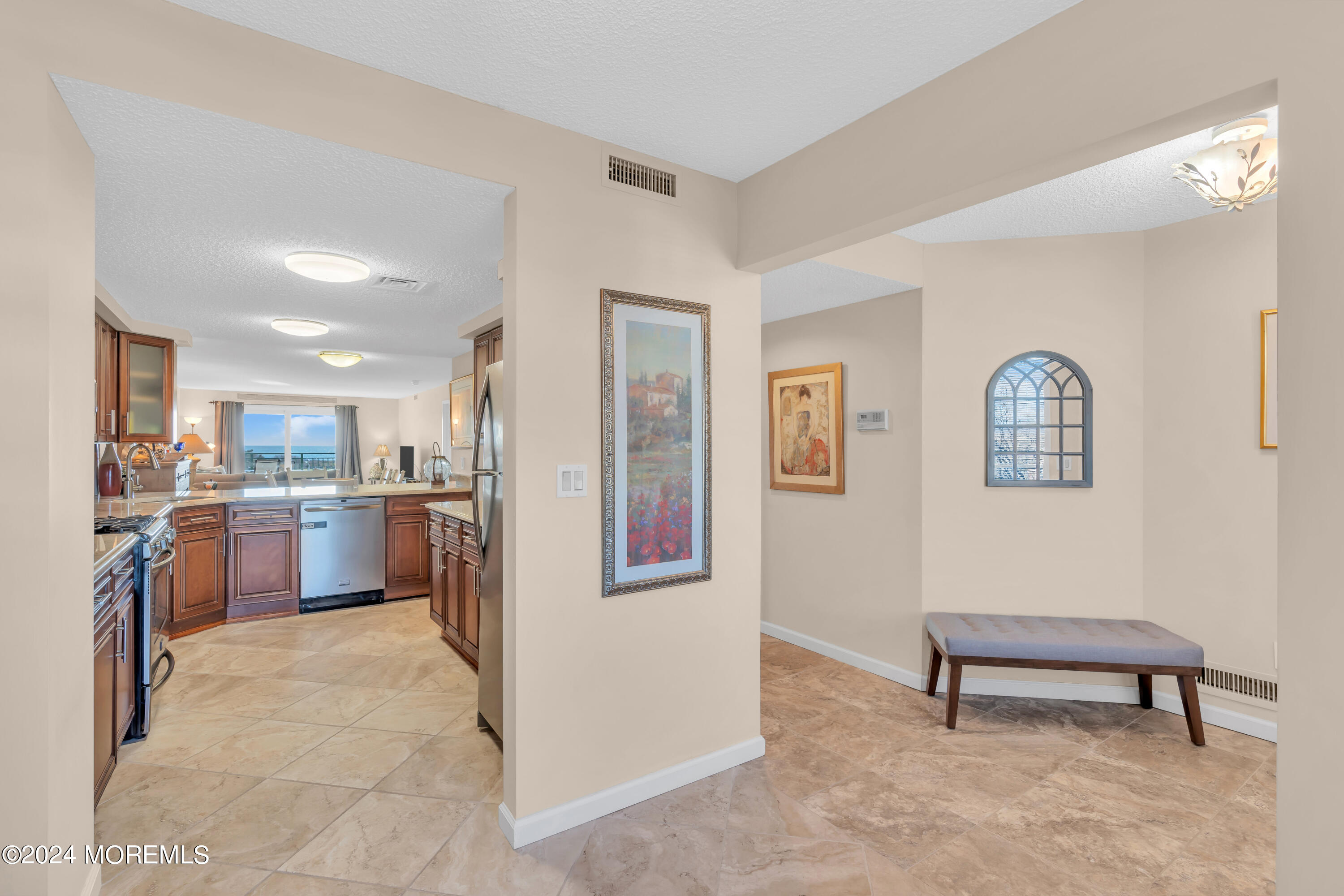 422 Ocean Boulevard N, 3D