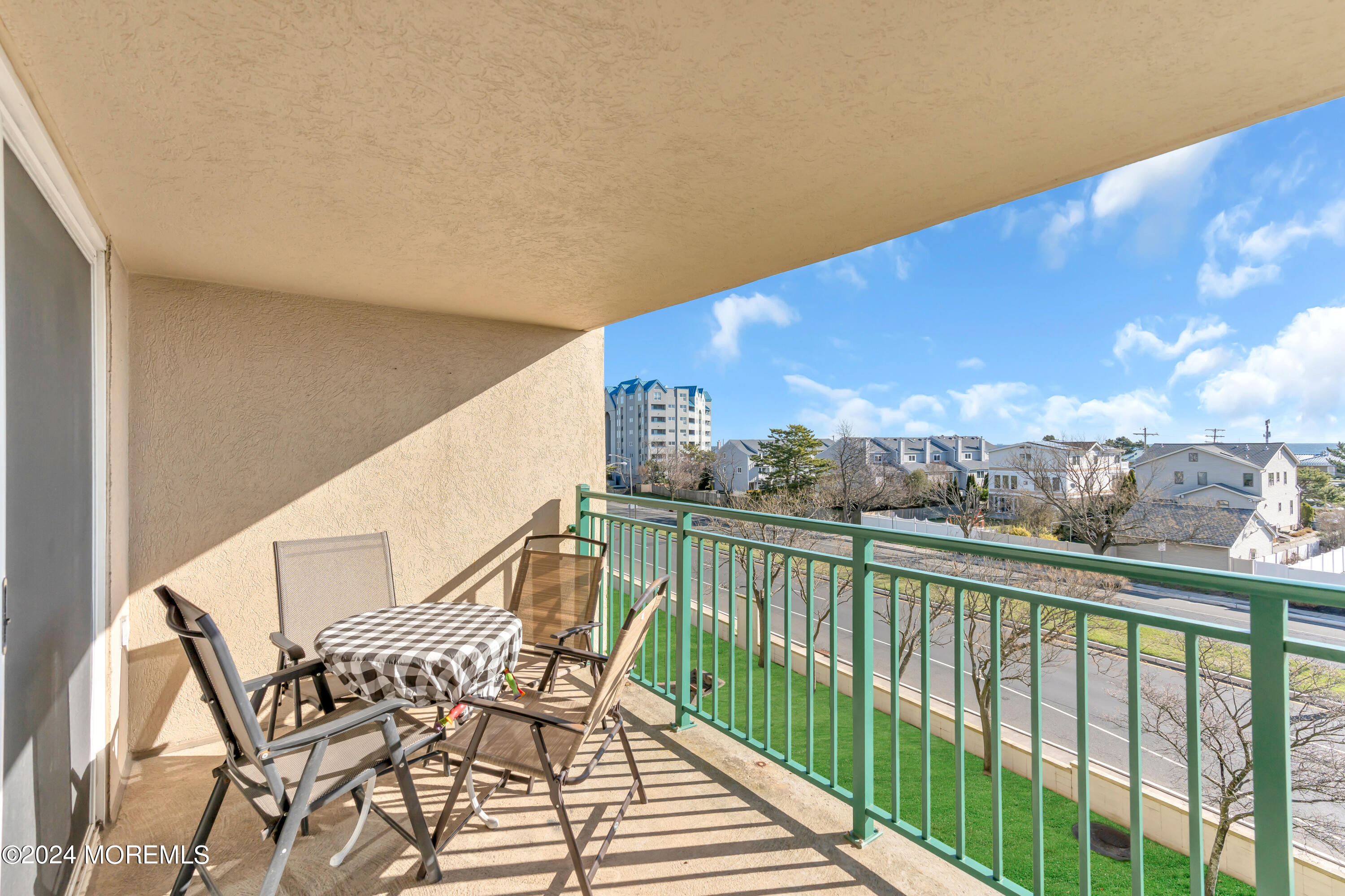 422 Ocean Boulevard N, 3D