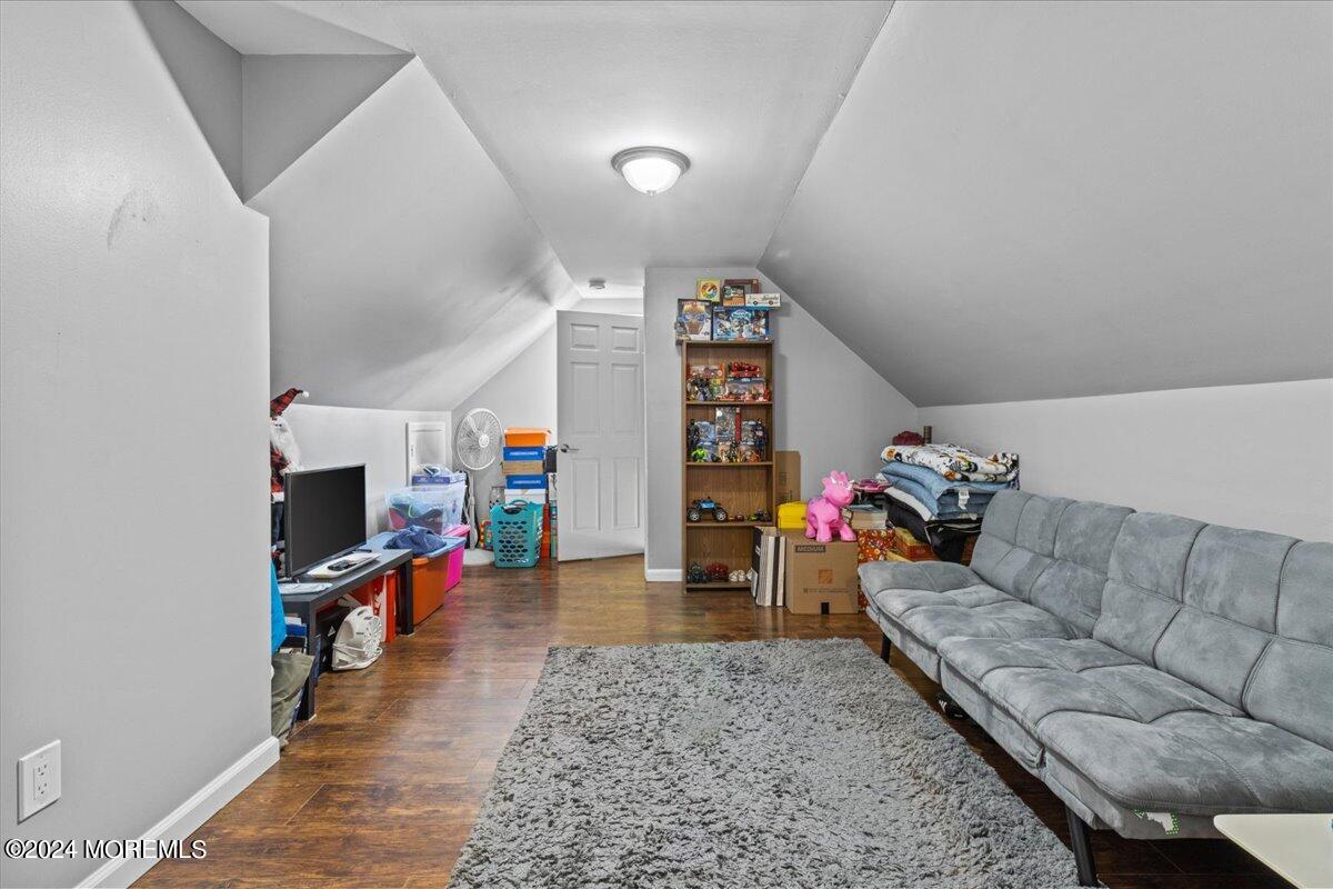 93 Barkalow Avenue