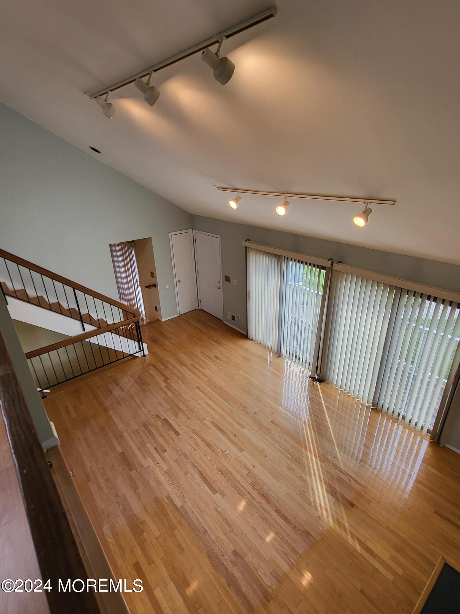 99 Cotswold Circle