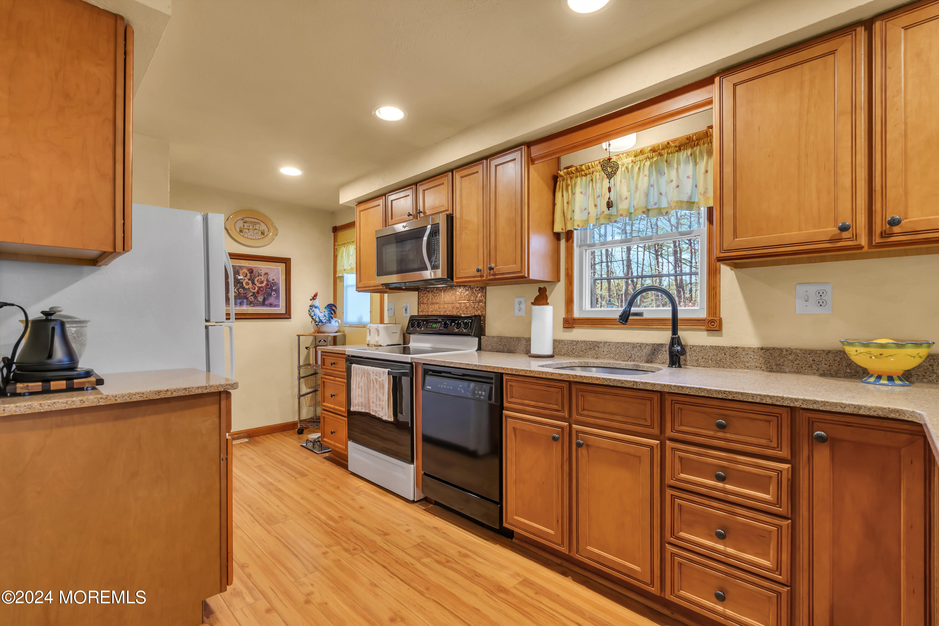 862 Cassville Road