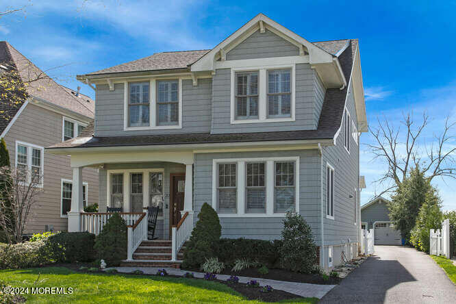 37 Poplar Avenue