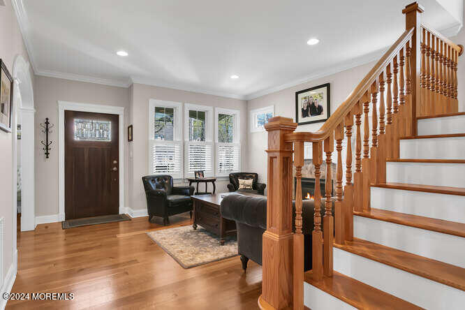 37 Poplar Avenue