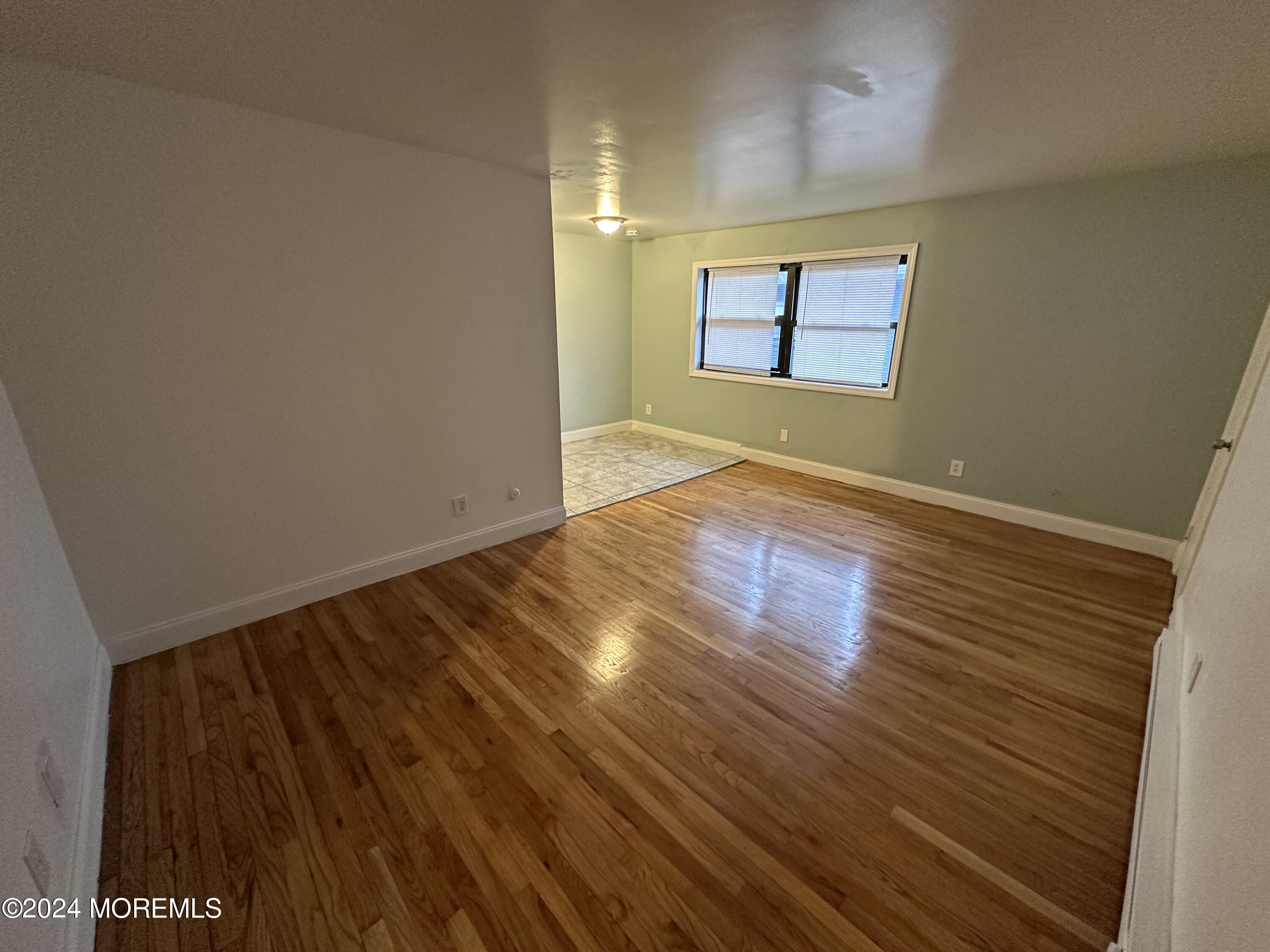1266 Washington Avenue, 12