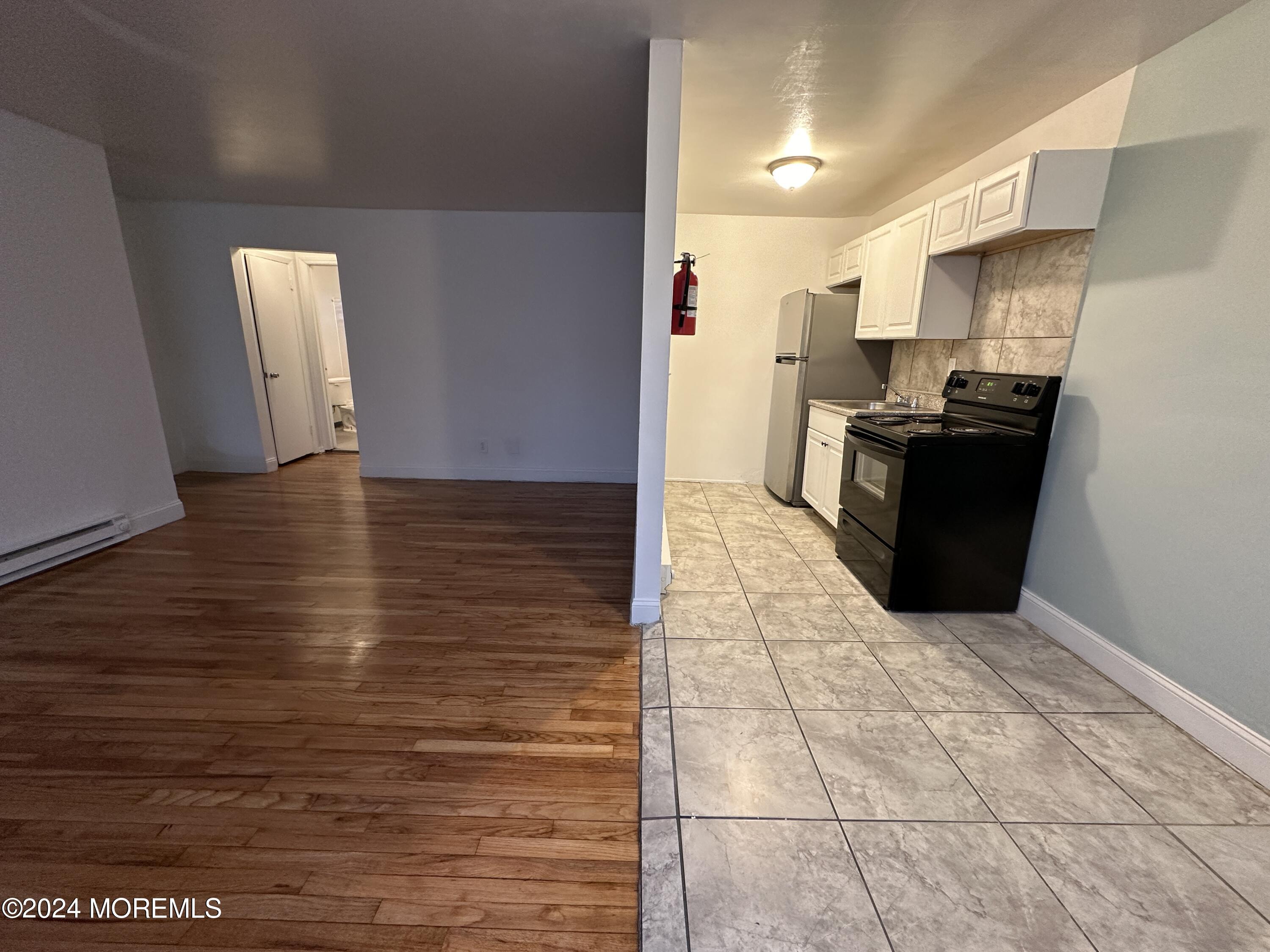 1266 Washington Avenue, 12
