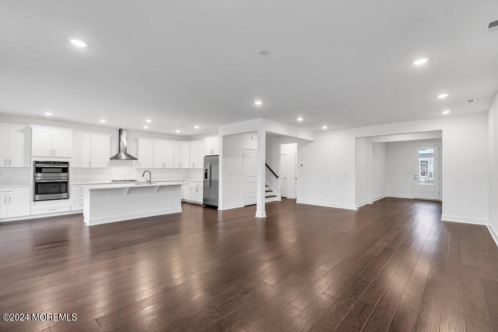 122 Woolley Court