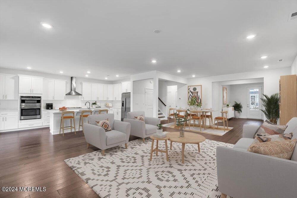 122 Woolley Court