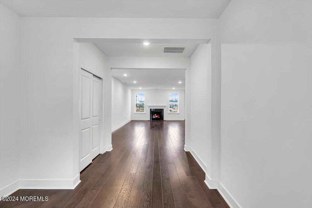 122 Woolley Court