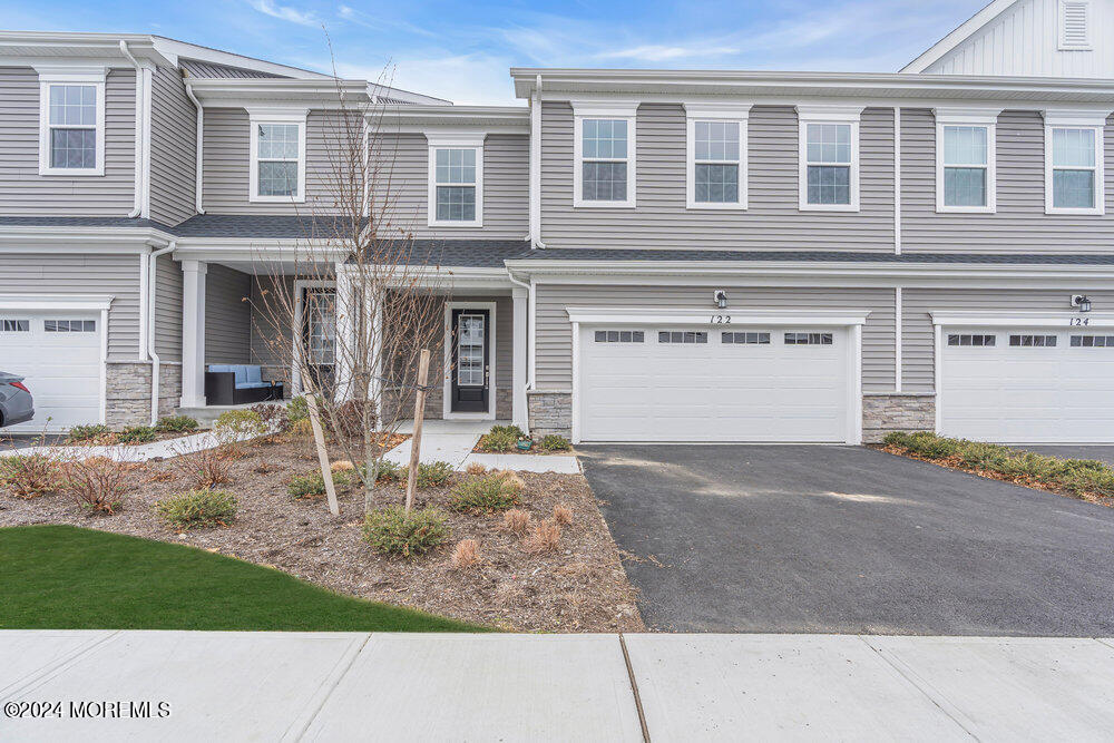 122 Woolley Court