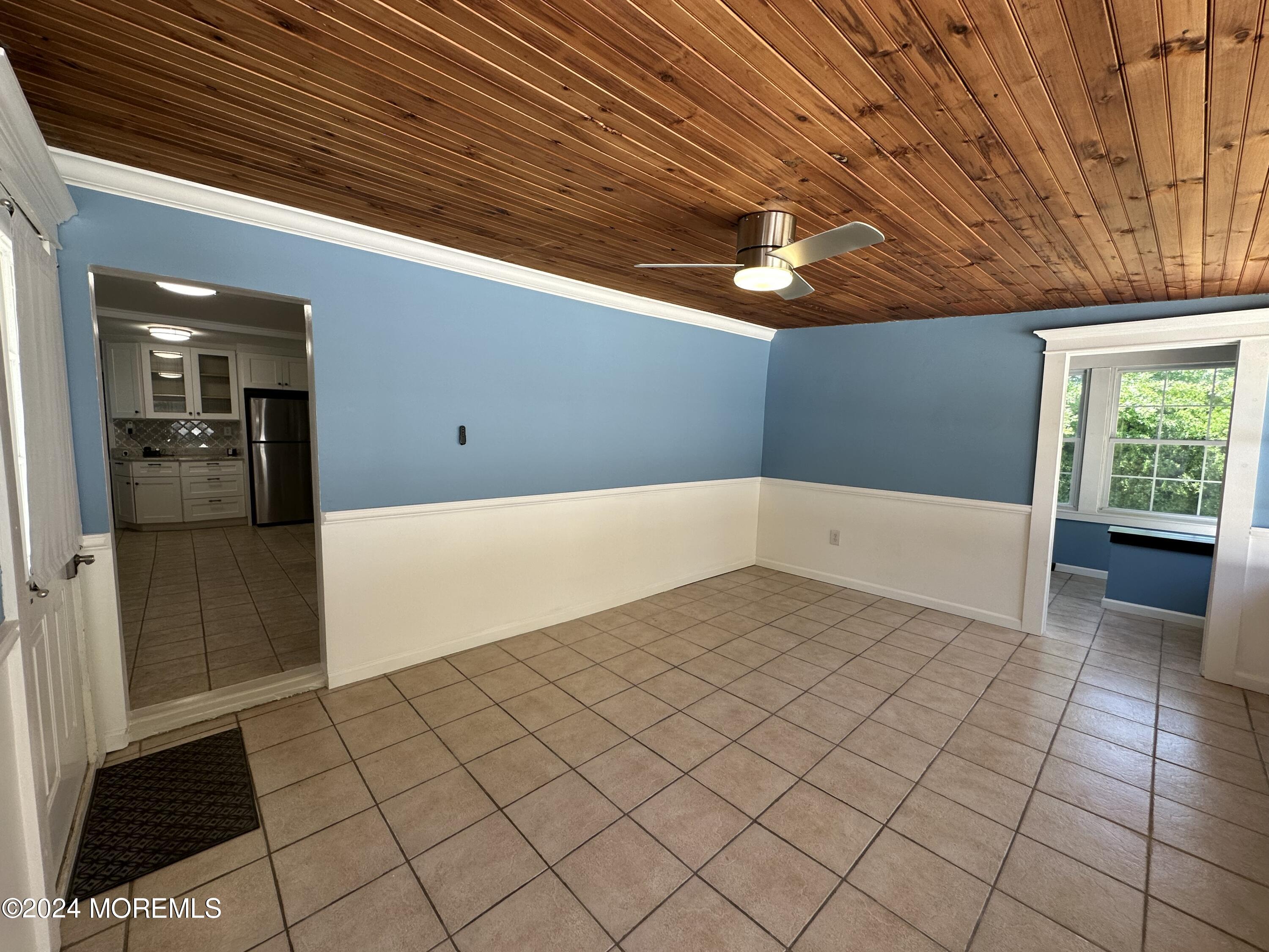 92 Oak Hill Road