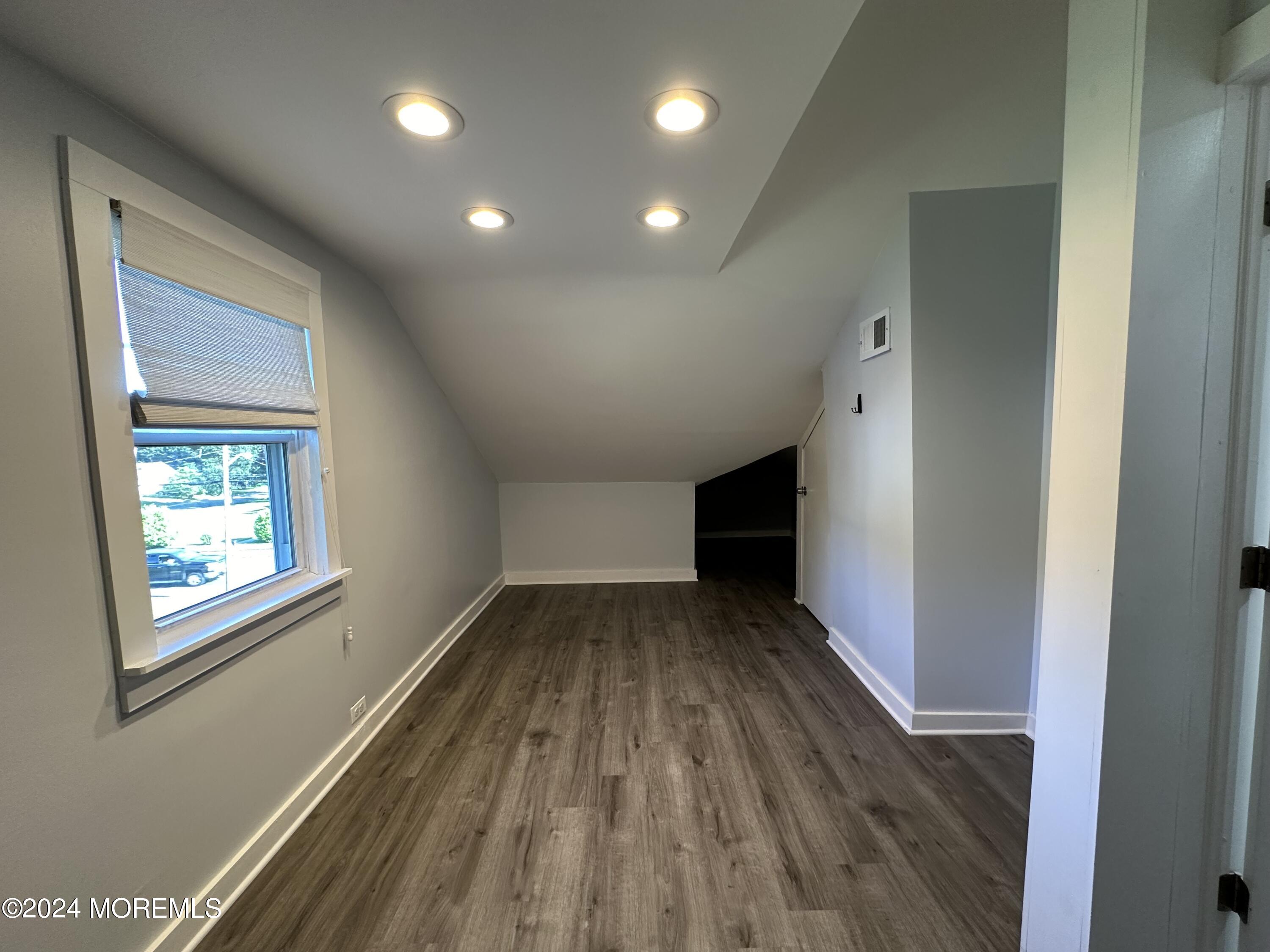92 Oak Hill Road