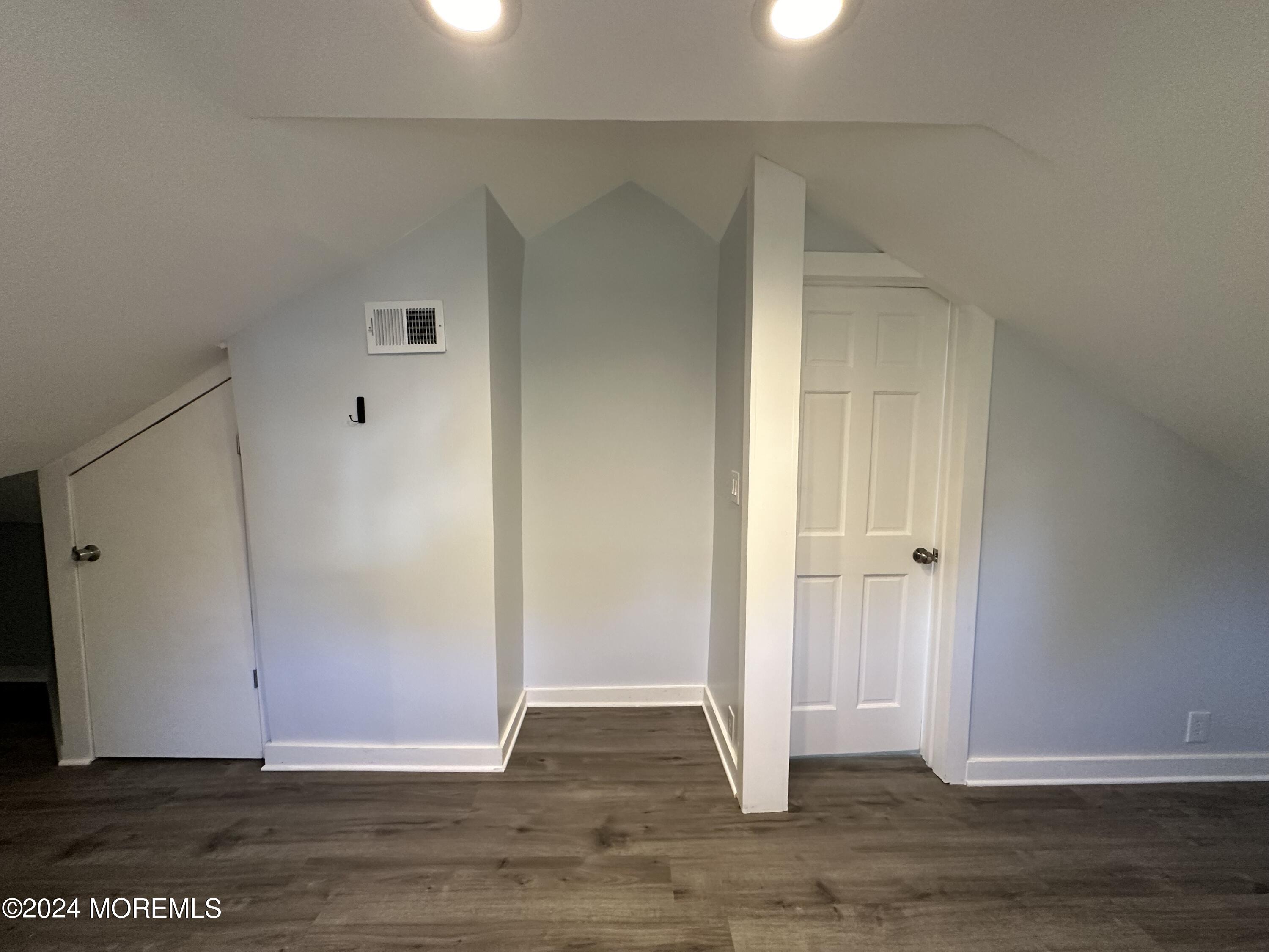92 Oak Hill Road
