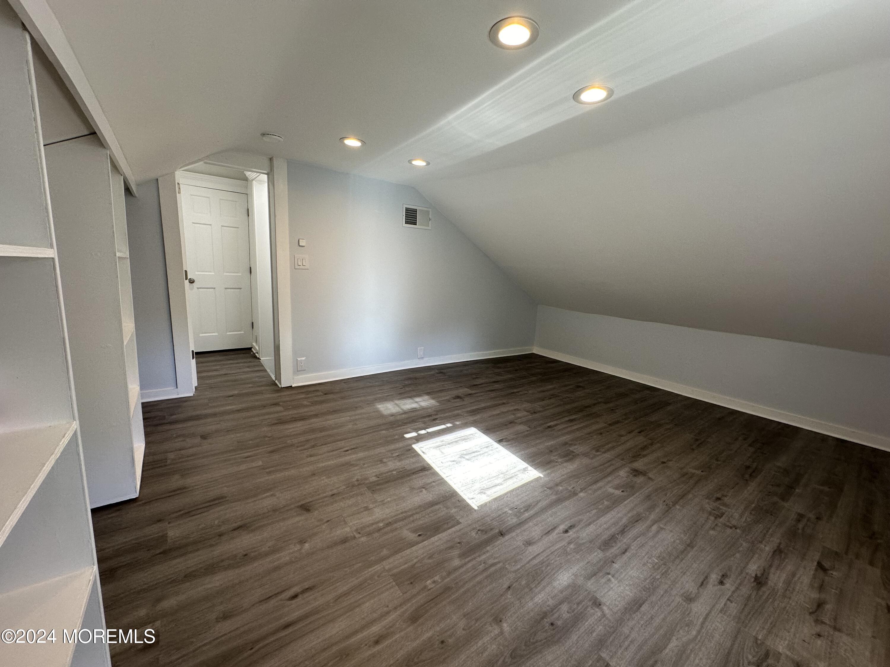 92 Oak Hill Road