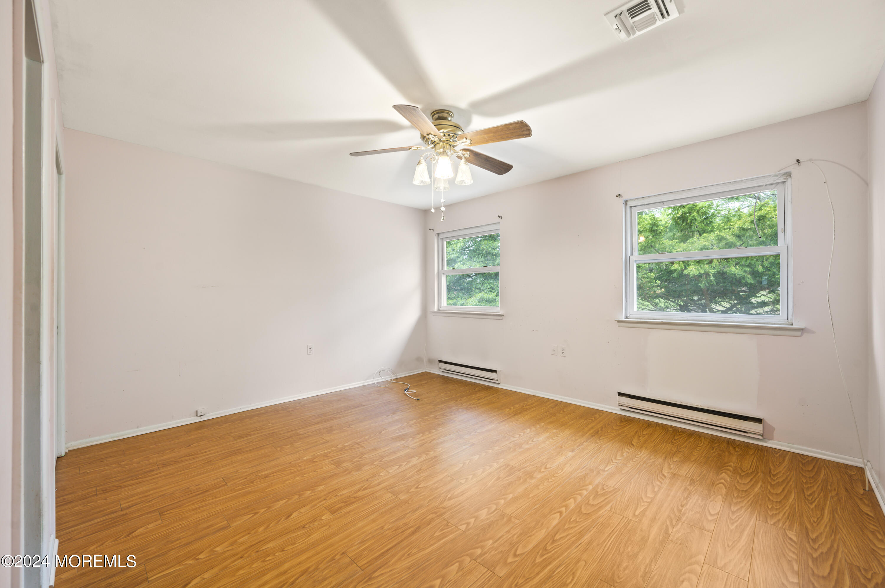 61 Hudson Parkway, B
