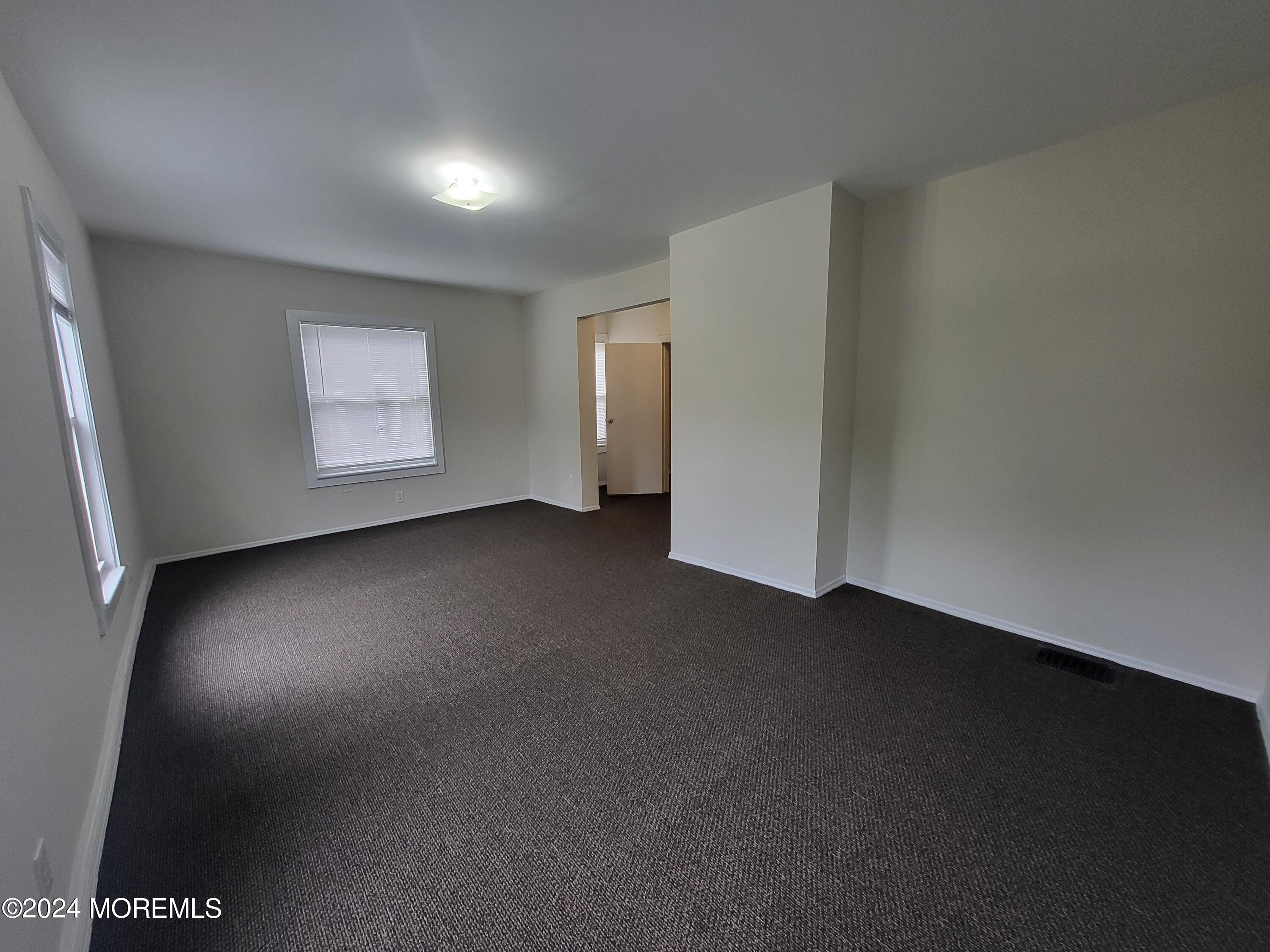 513 3rd Avenue, 1
