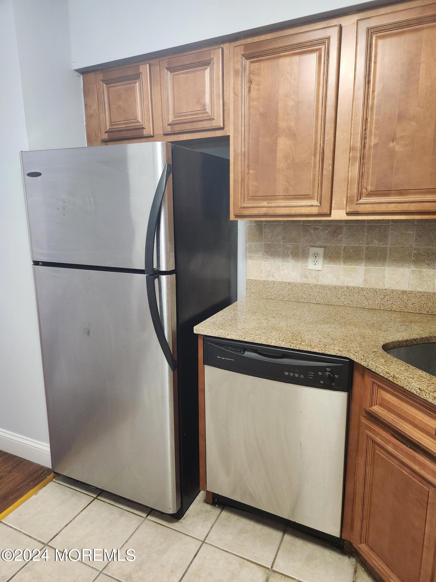 304 4th Avenue, #112 ANNUAL RENTAL