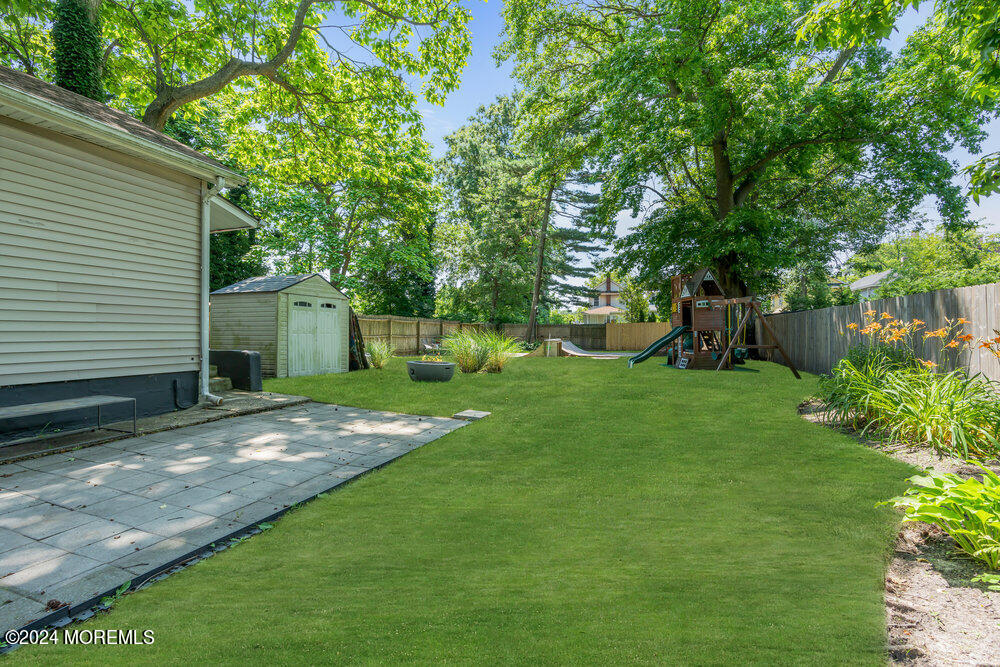 1016 2nd Avenue