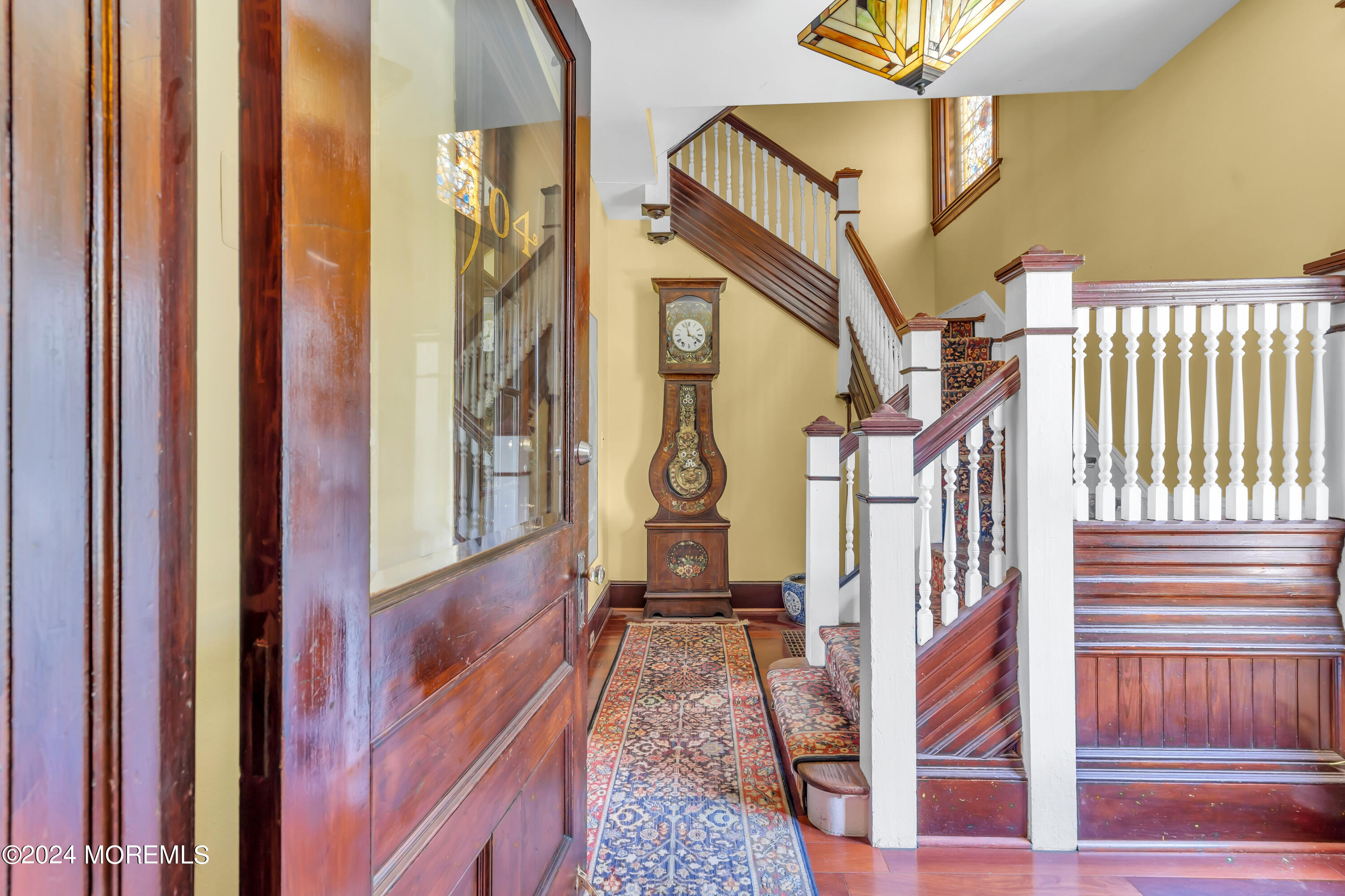 304 8th Avenue, 3