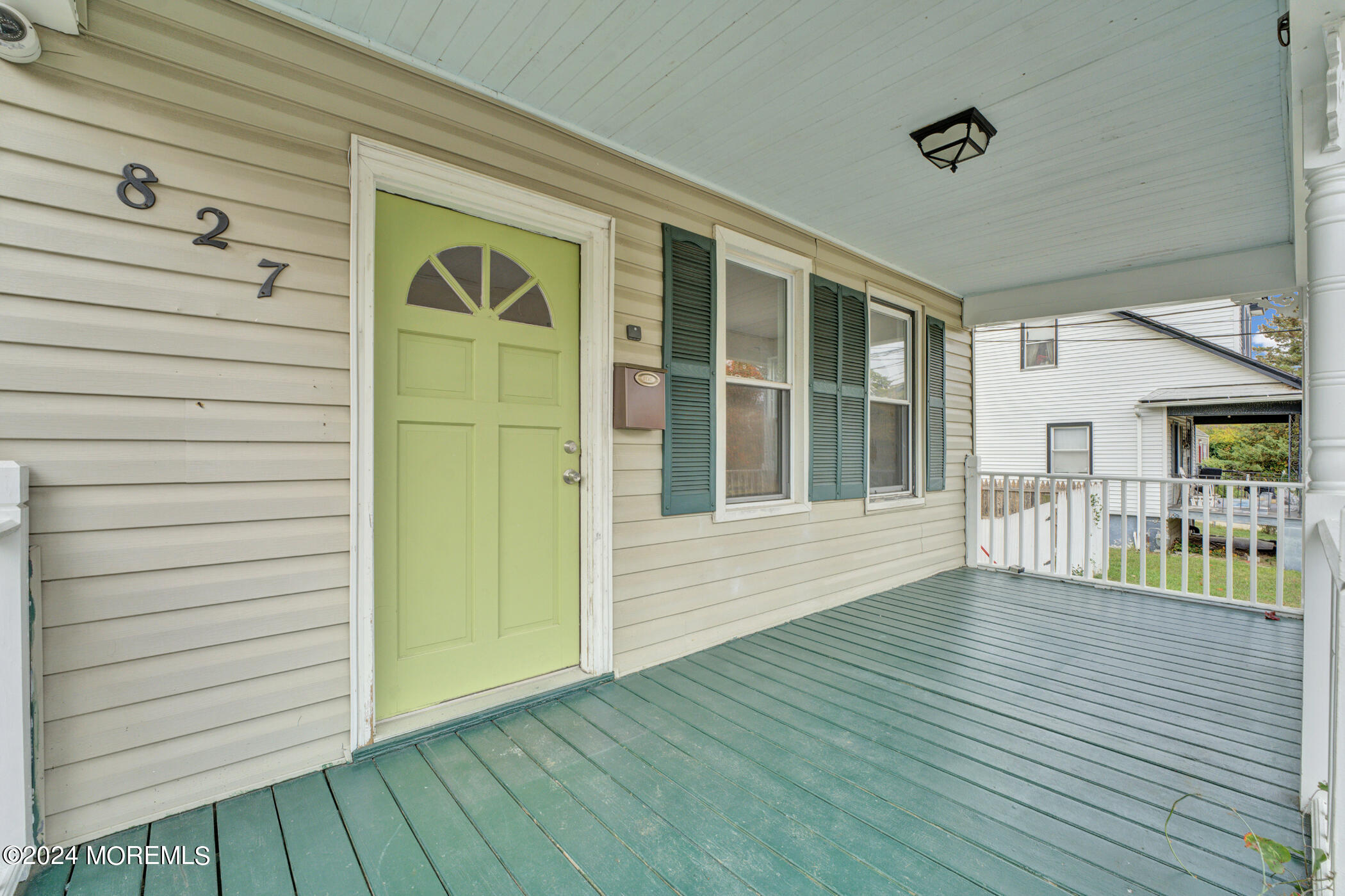 827 Central Avenue