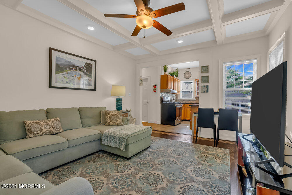 1406 Park Avenue, 3