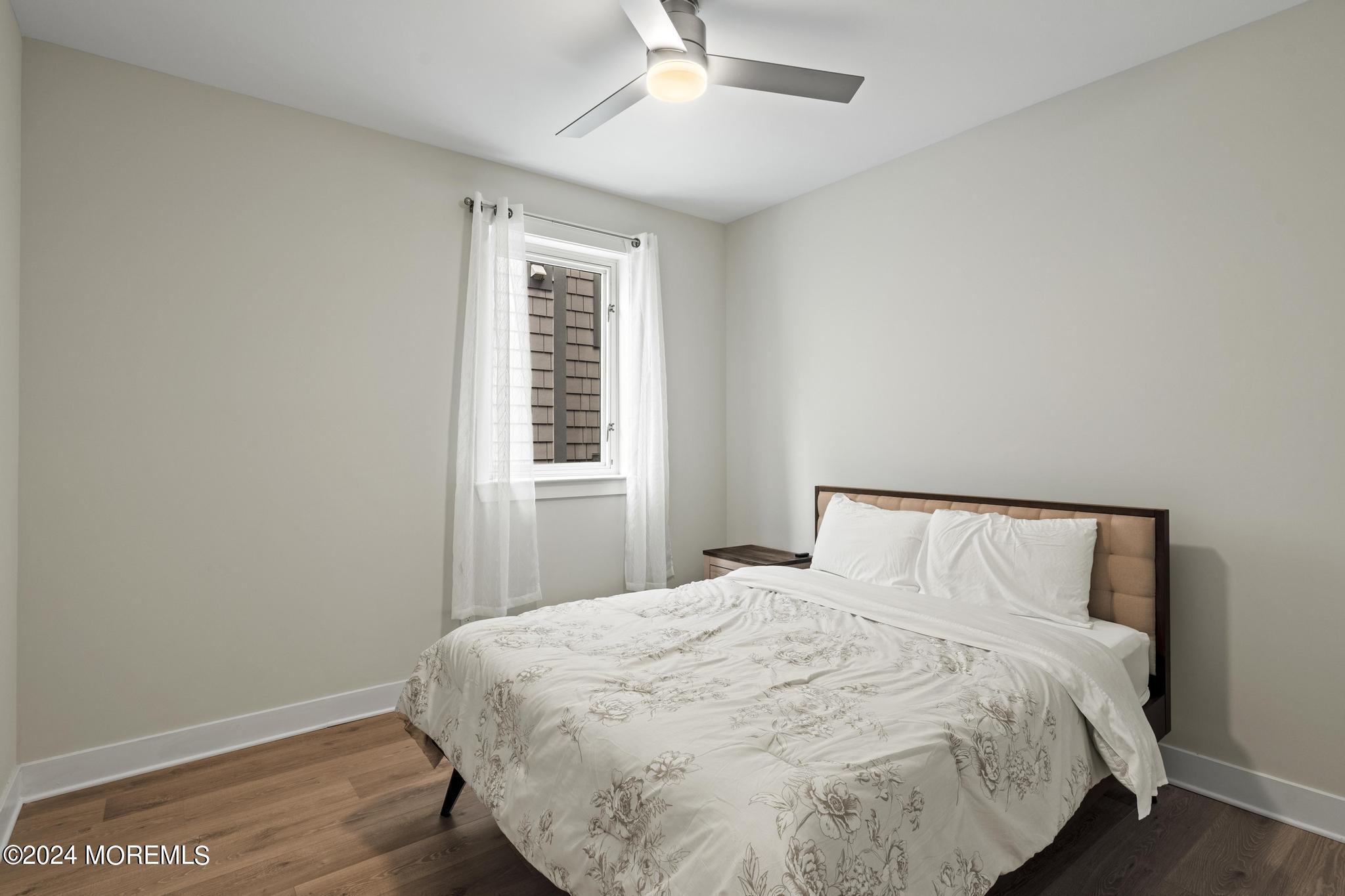 301 Cookman Avenue, 6