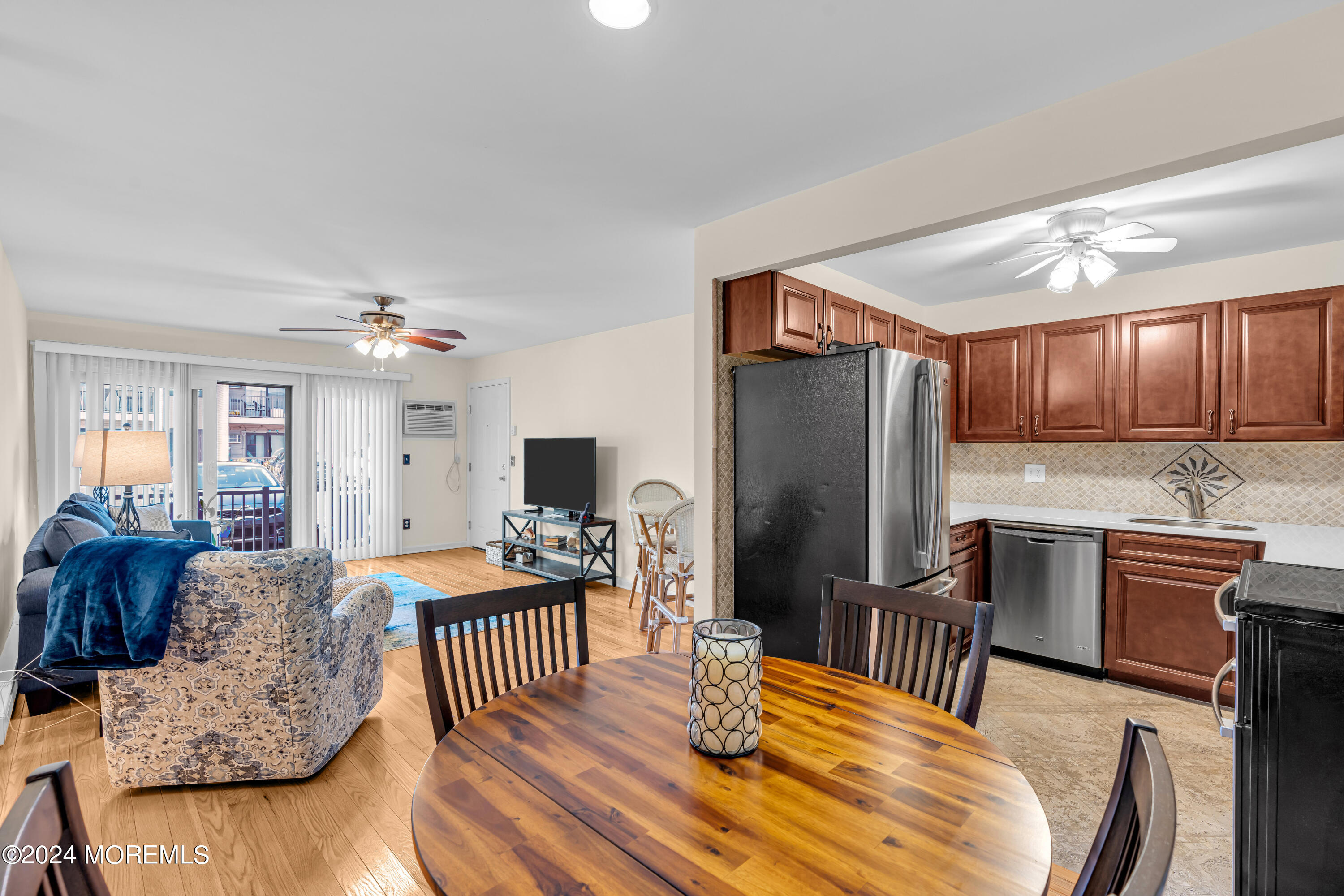 330 Shore Drive, F-13