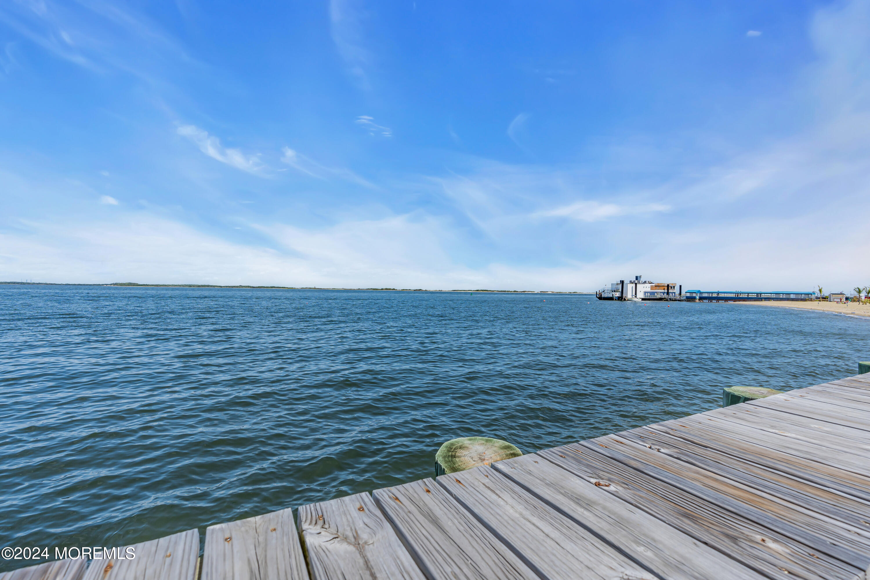 330 Shore Drive, F-13