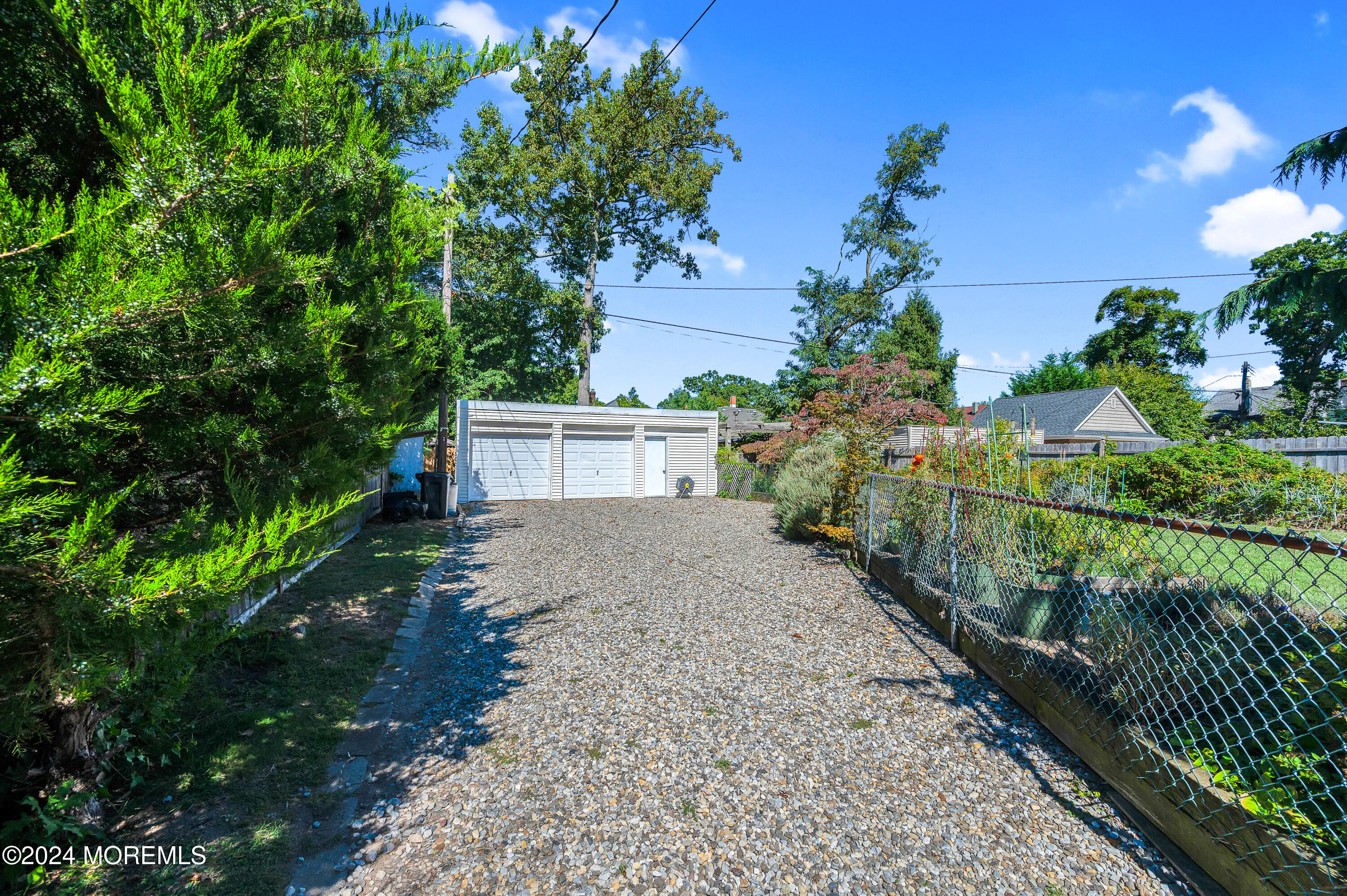 1311 4th Avenue