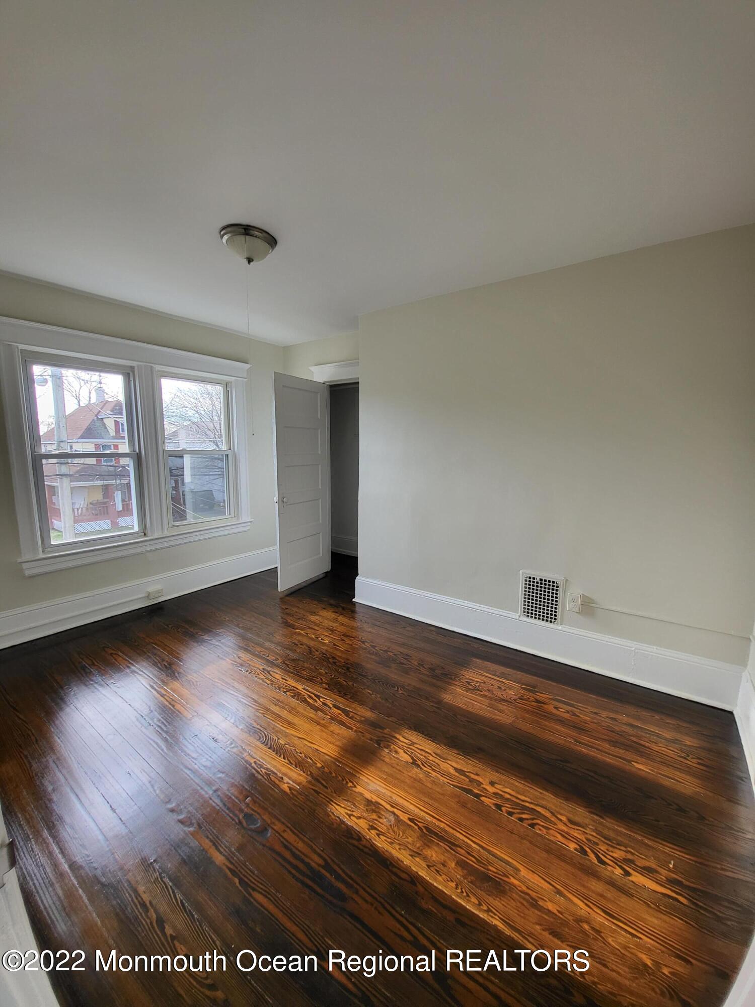 1227 Monroe Avenue, 2