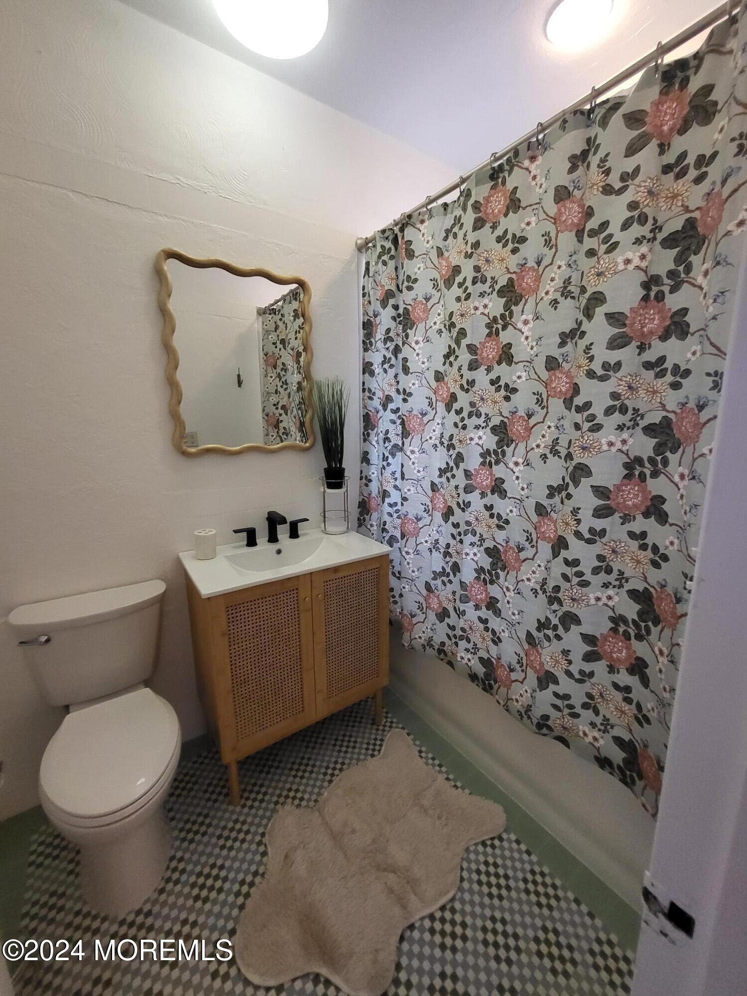 400 Deal Lake Drive, 7A
