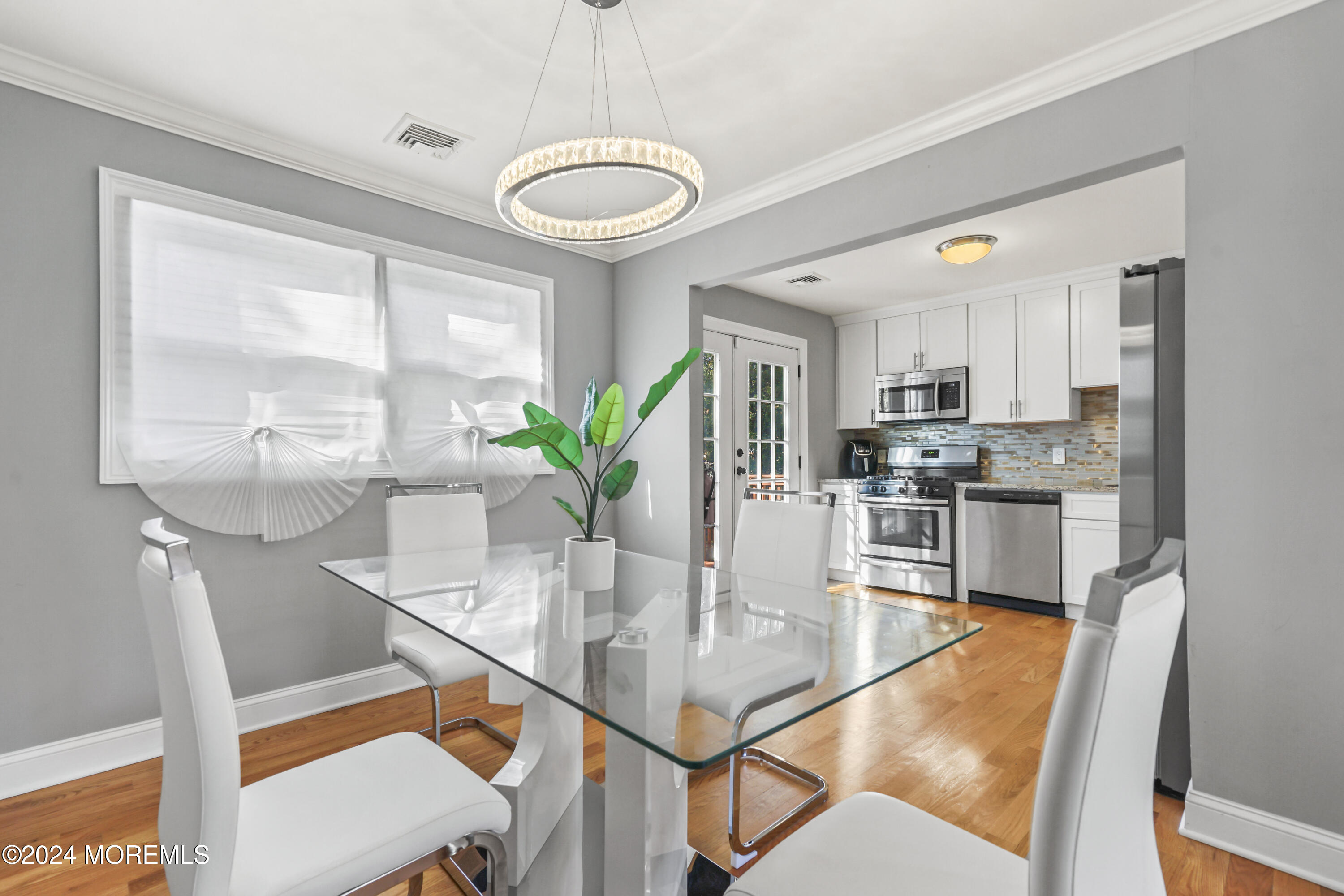 7 Colgate Avenue