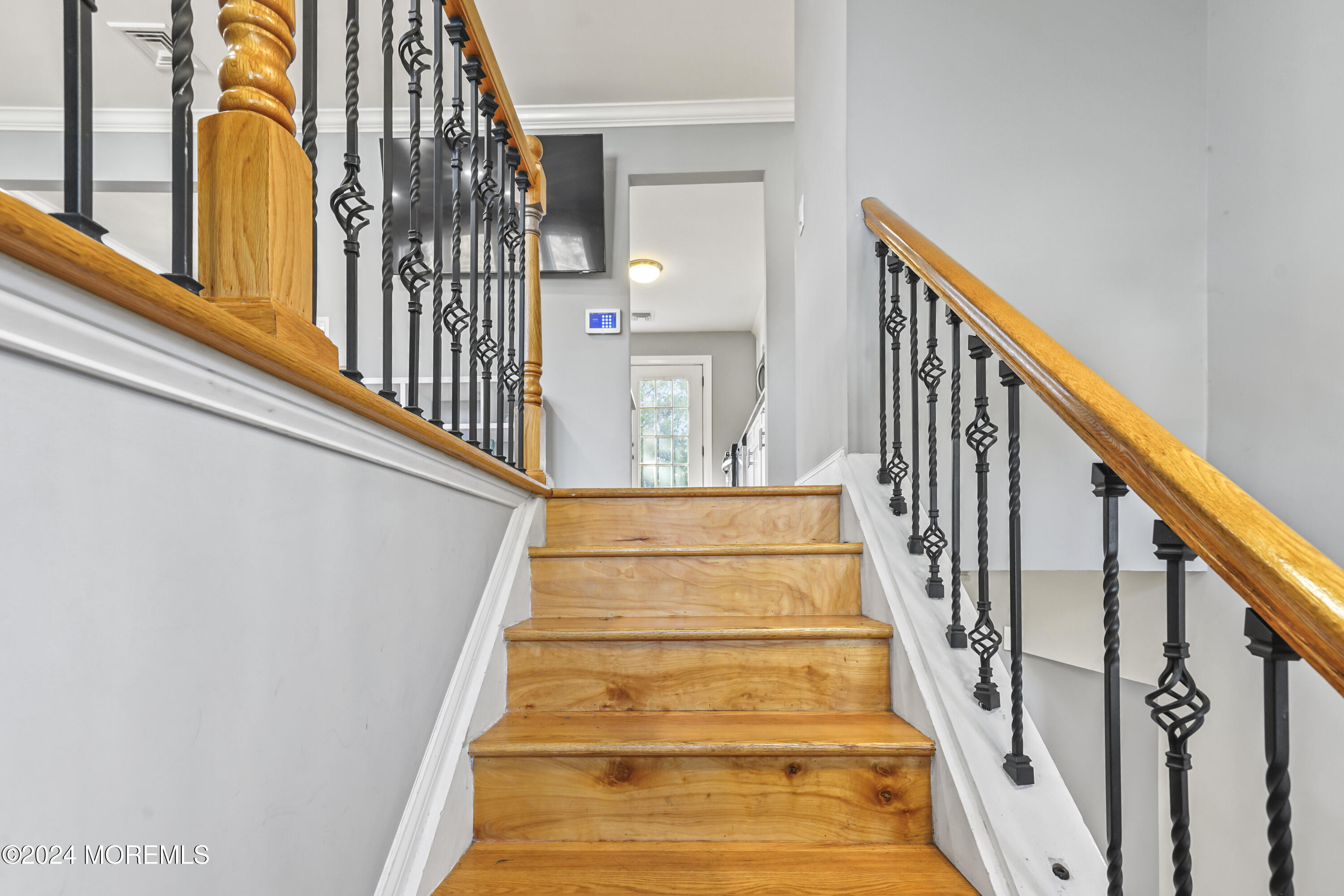 7 Colgate Avenue