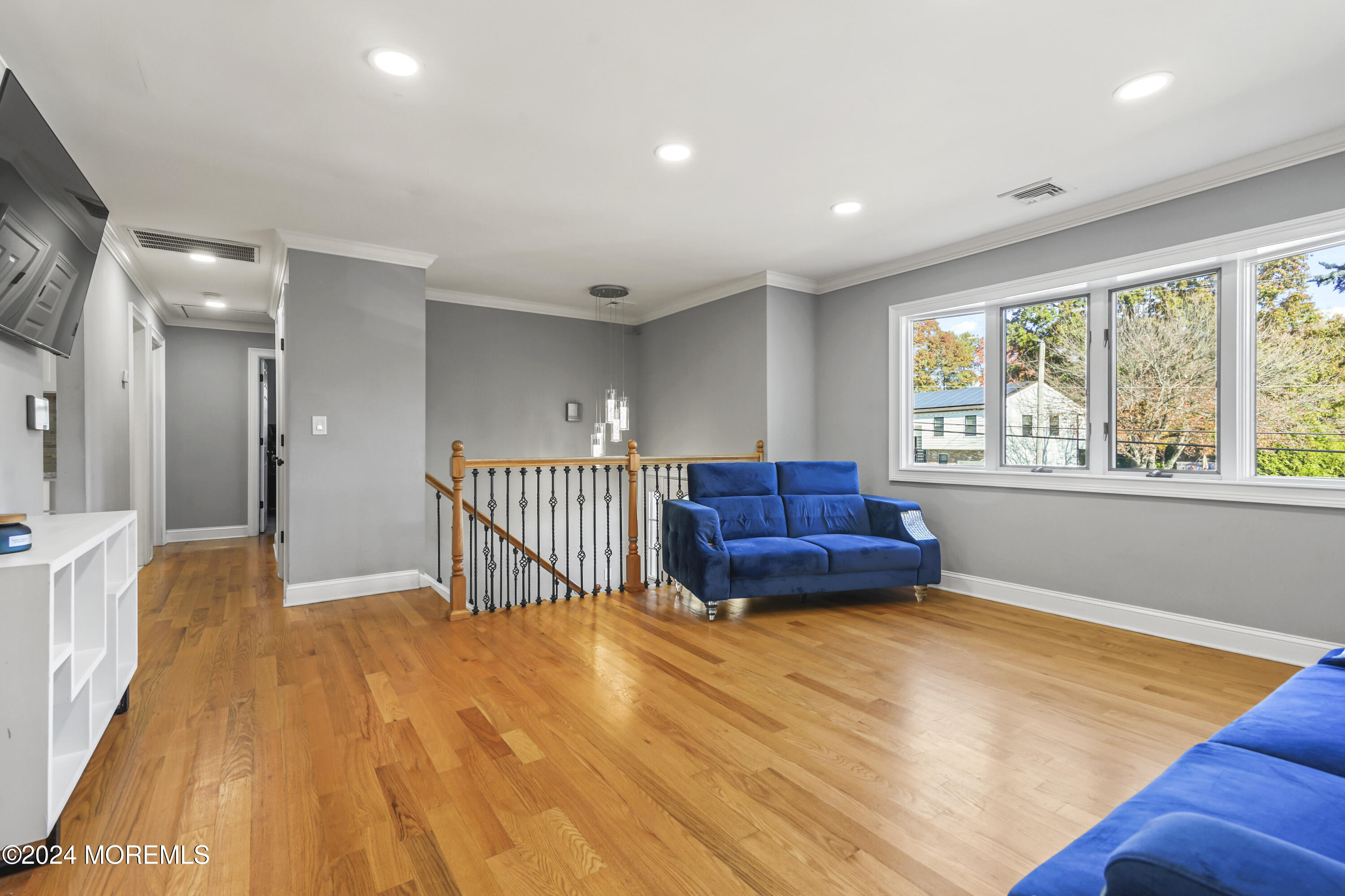 7 Colgate Avenue