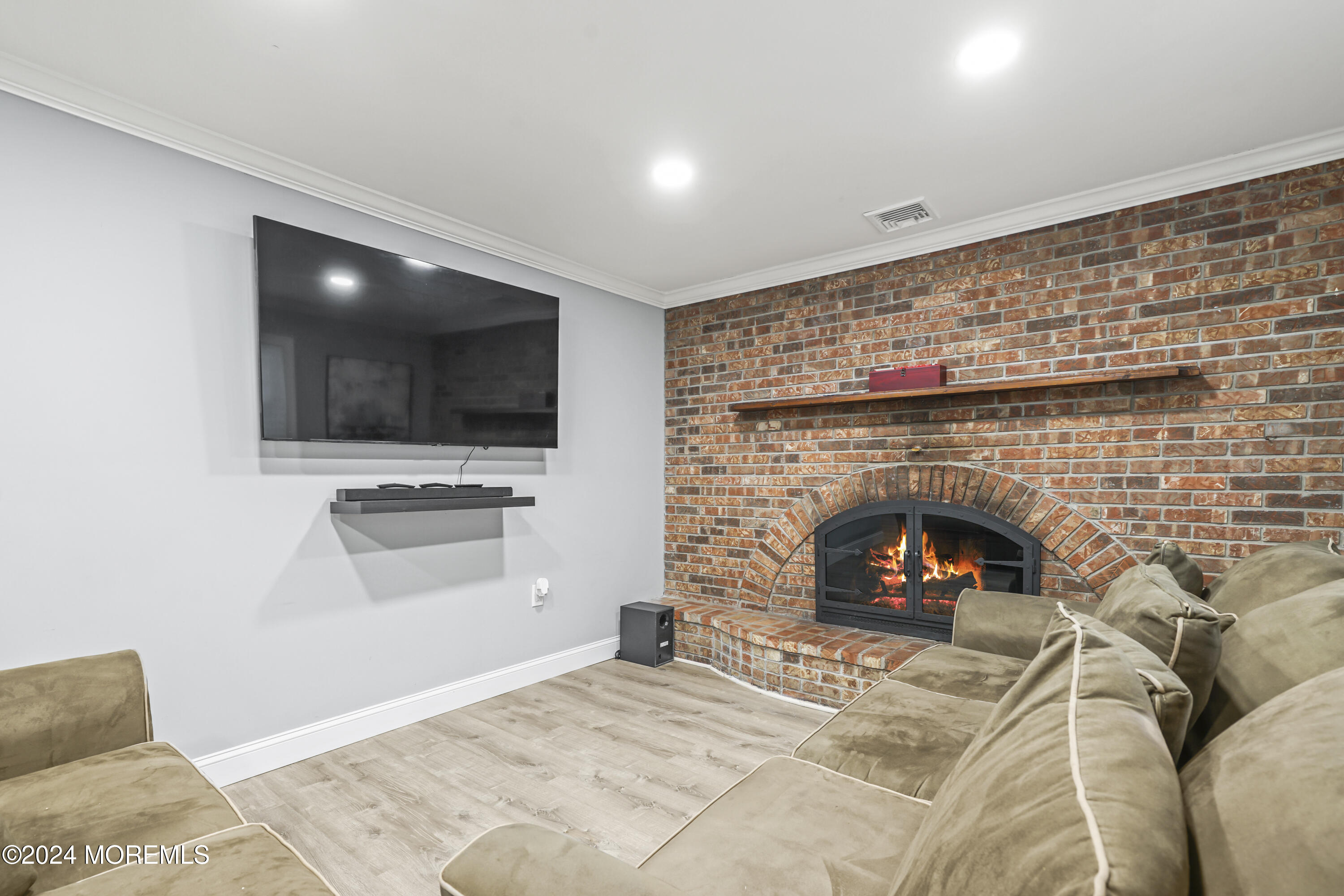7 Colgate Avenue