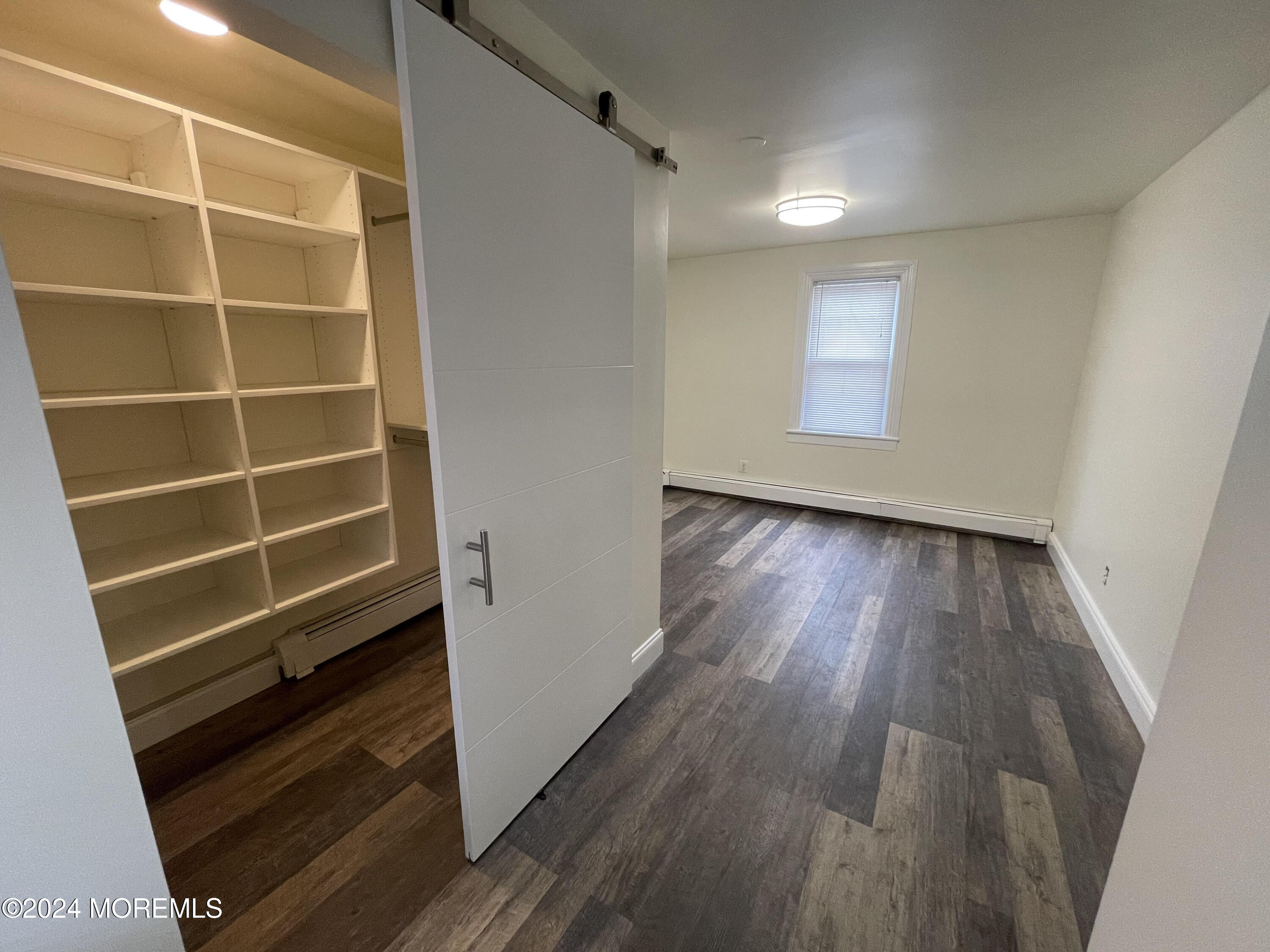 307 7th Avenue, 3