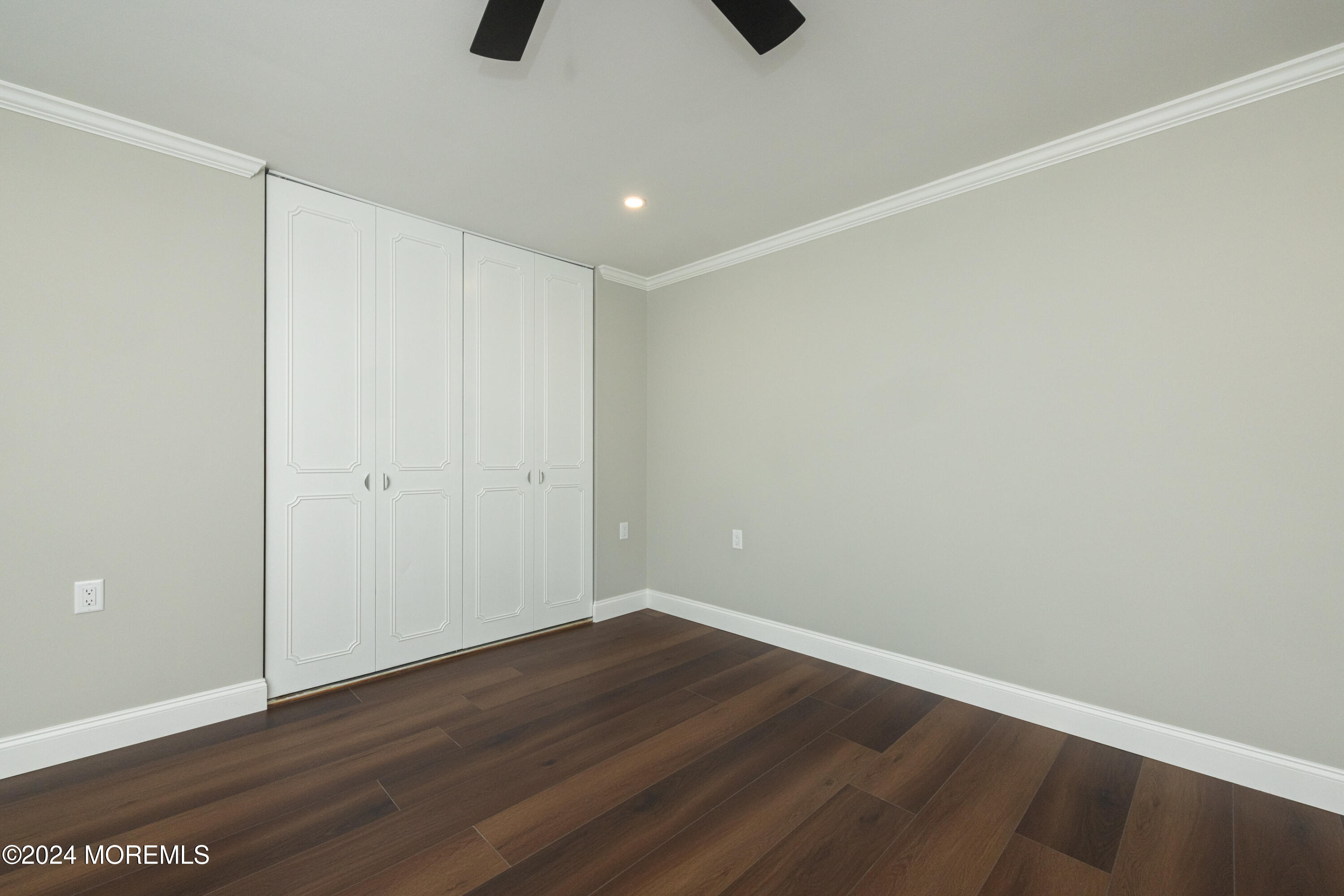 208B Huntington Drive