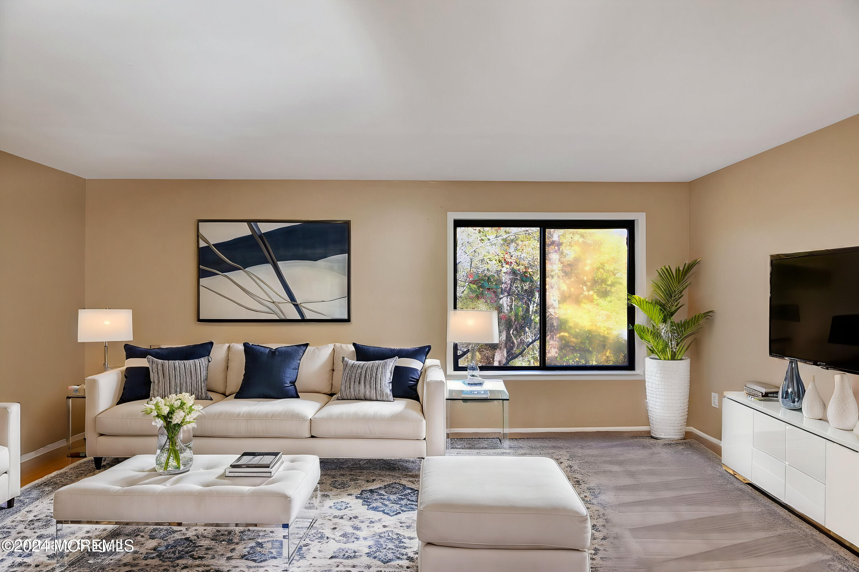 907 Alpine Trail