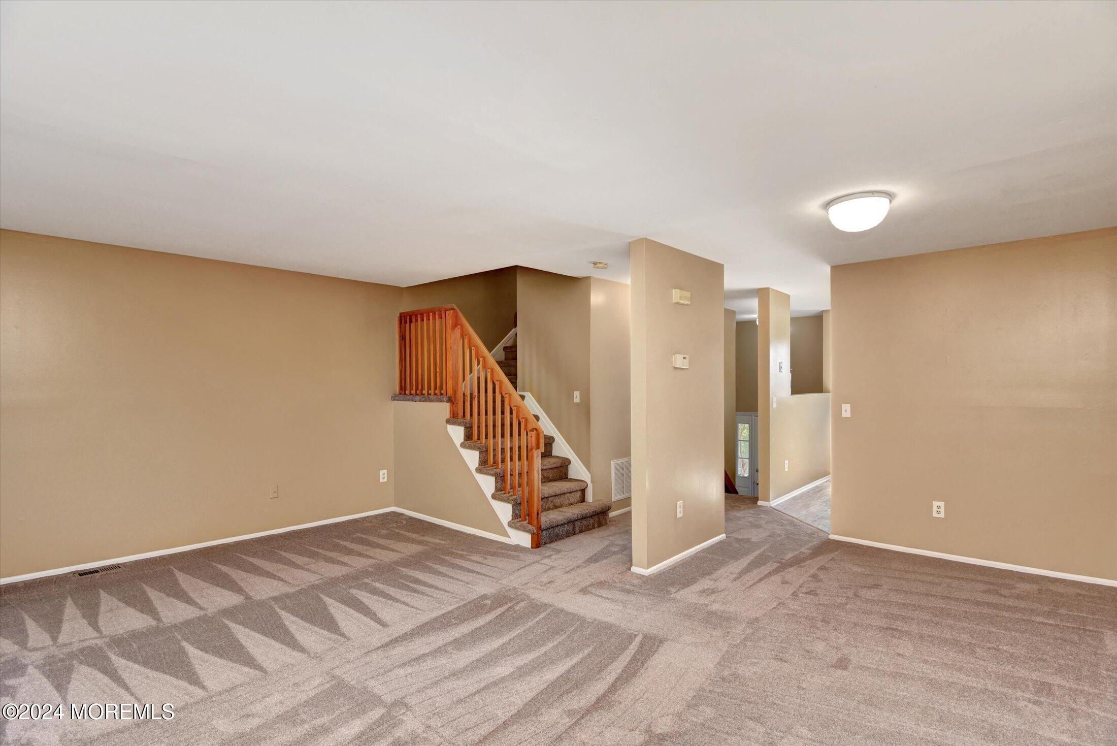 907 Alpine Trail