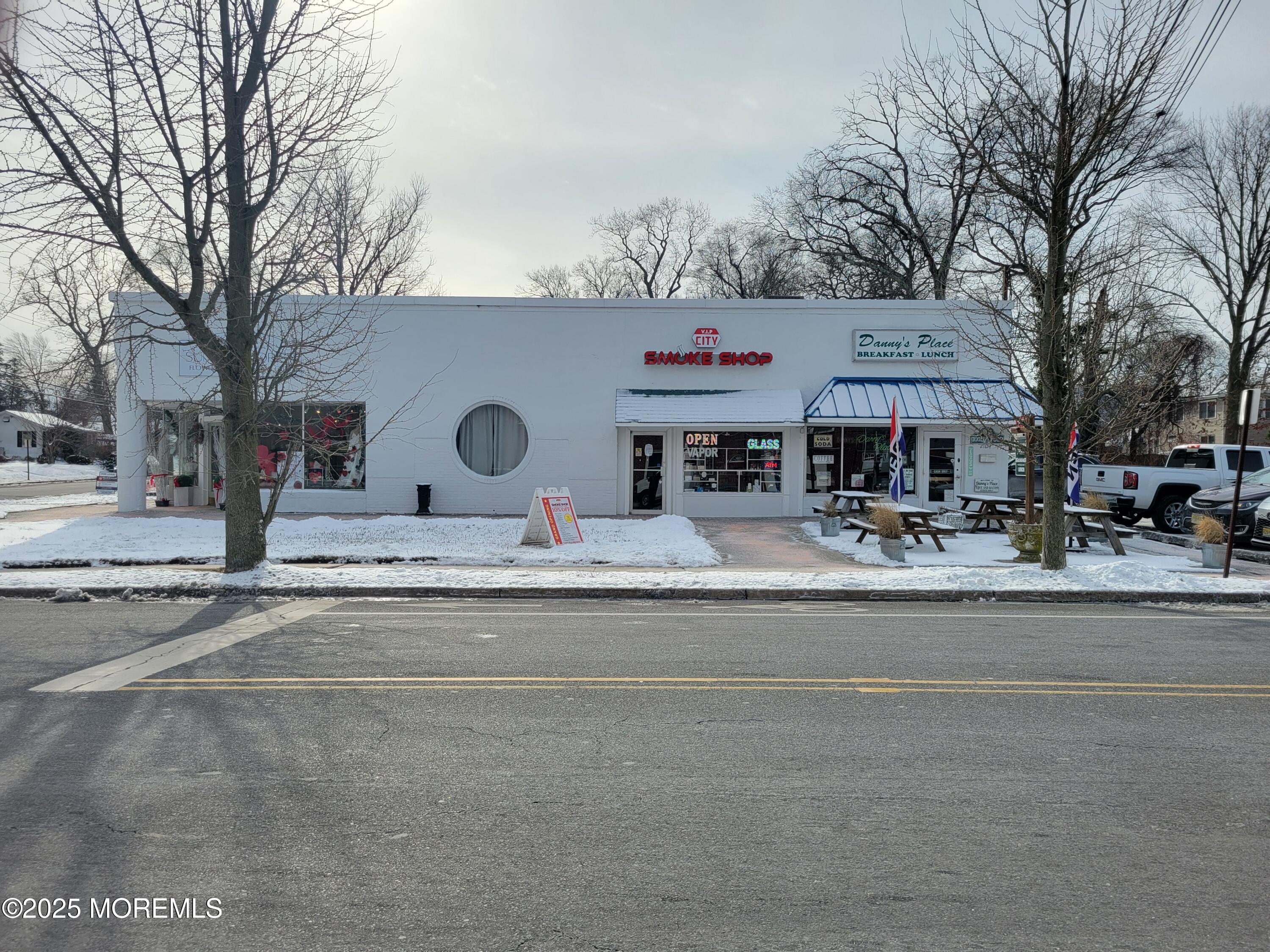 1324 Wickapecko Drive