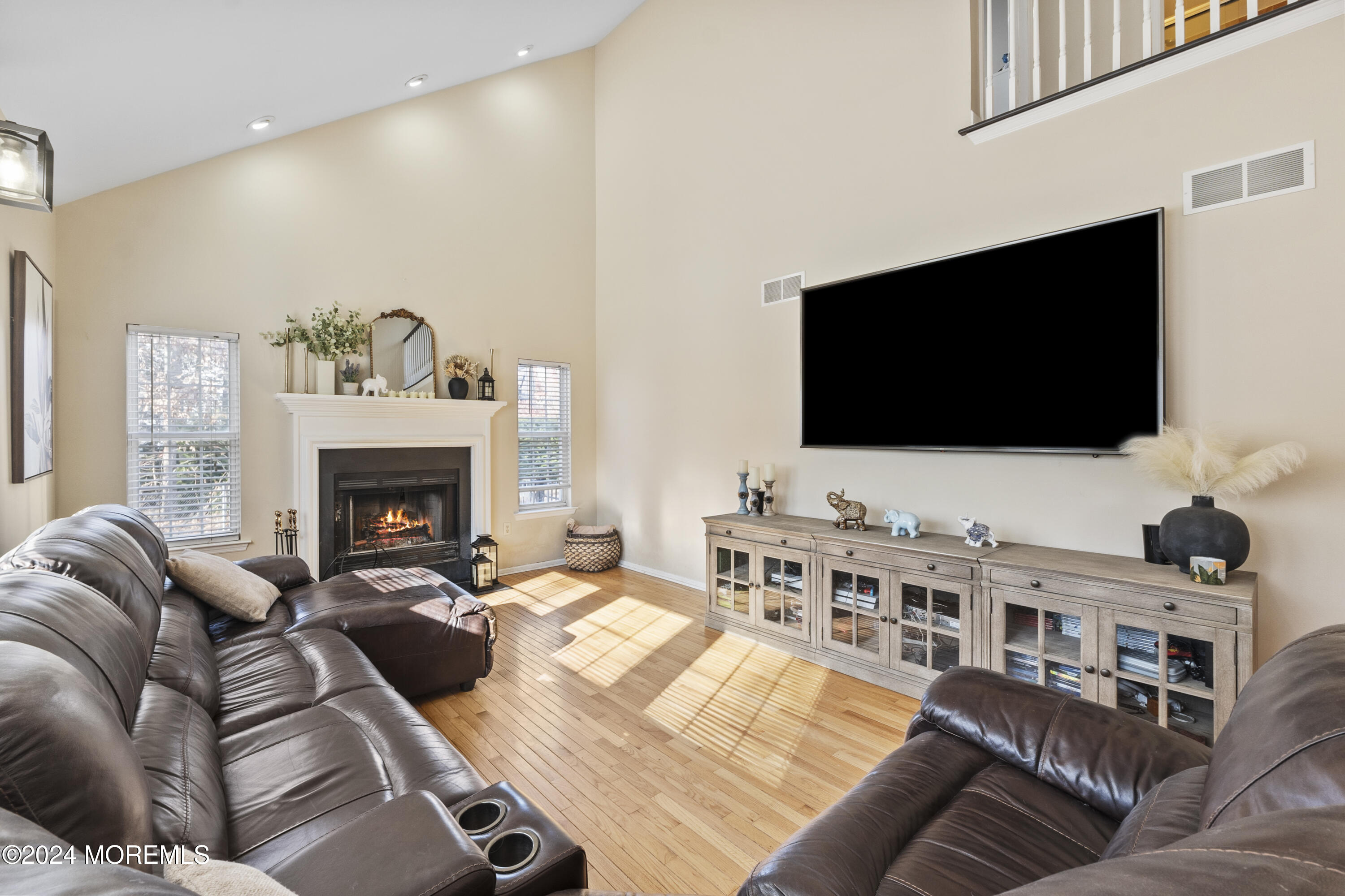 845 Woodbury Drive