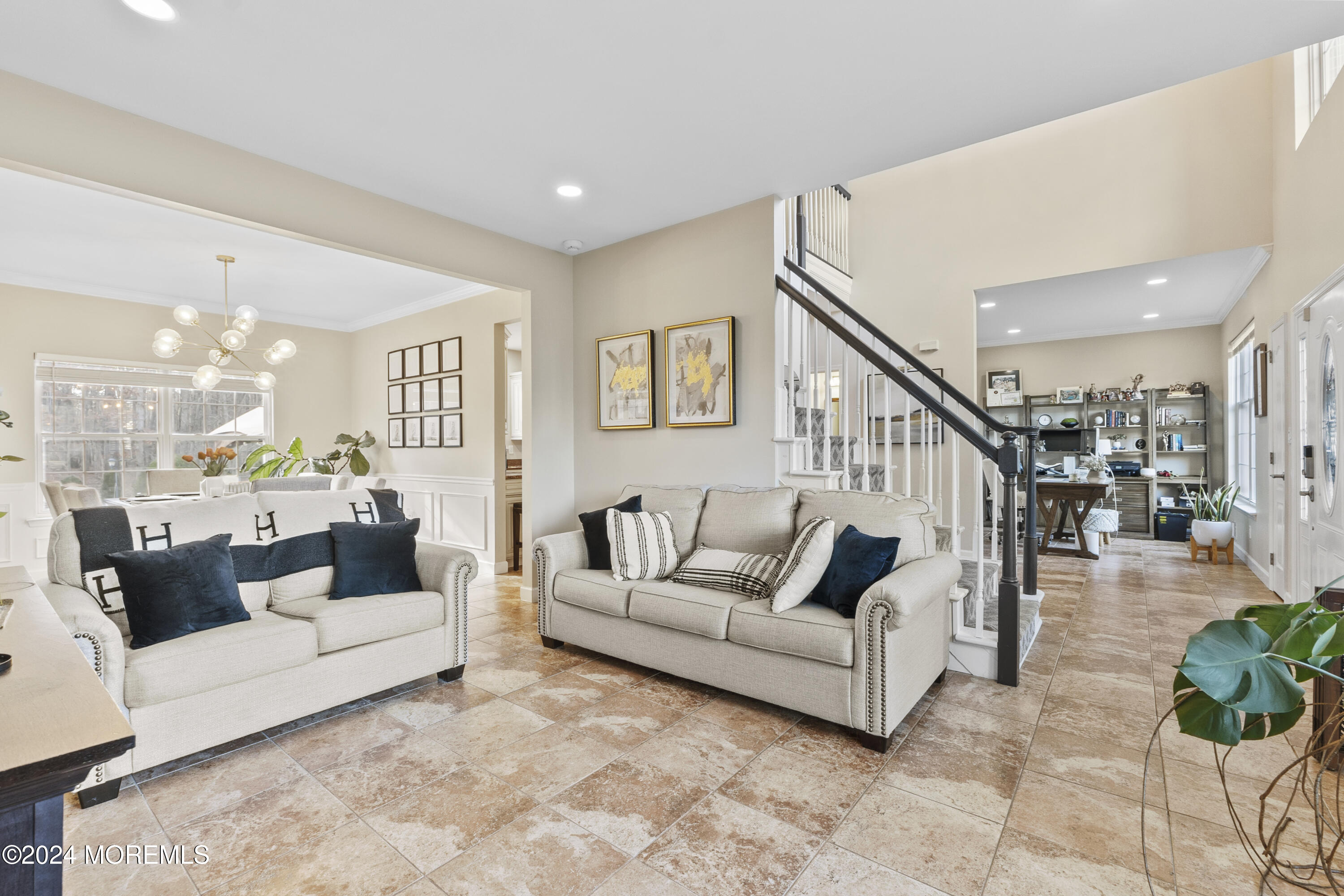 845 Woodbury Drive