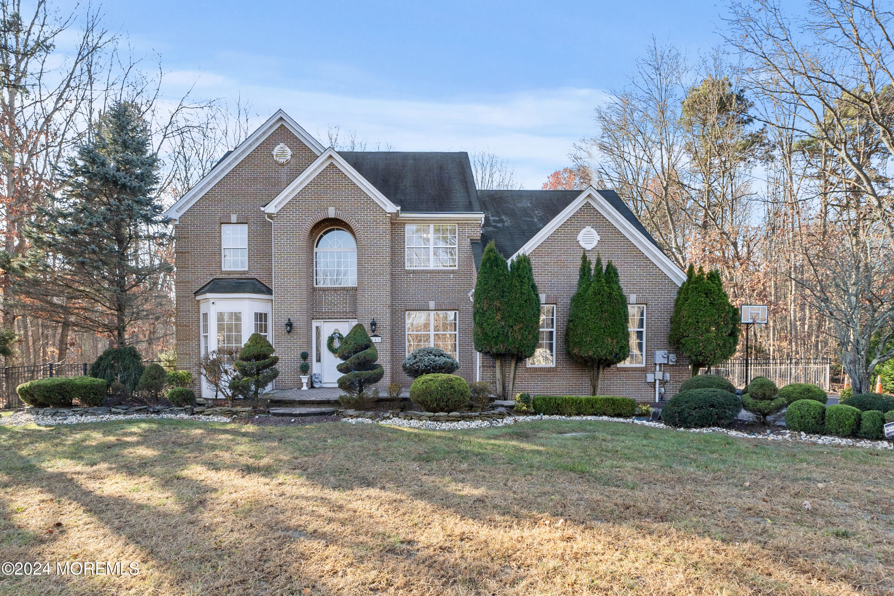 845 Woodbury Drive