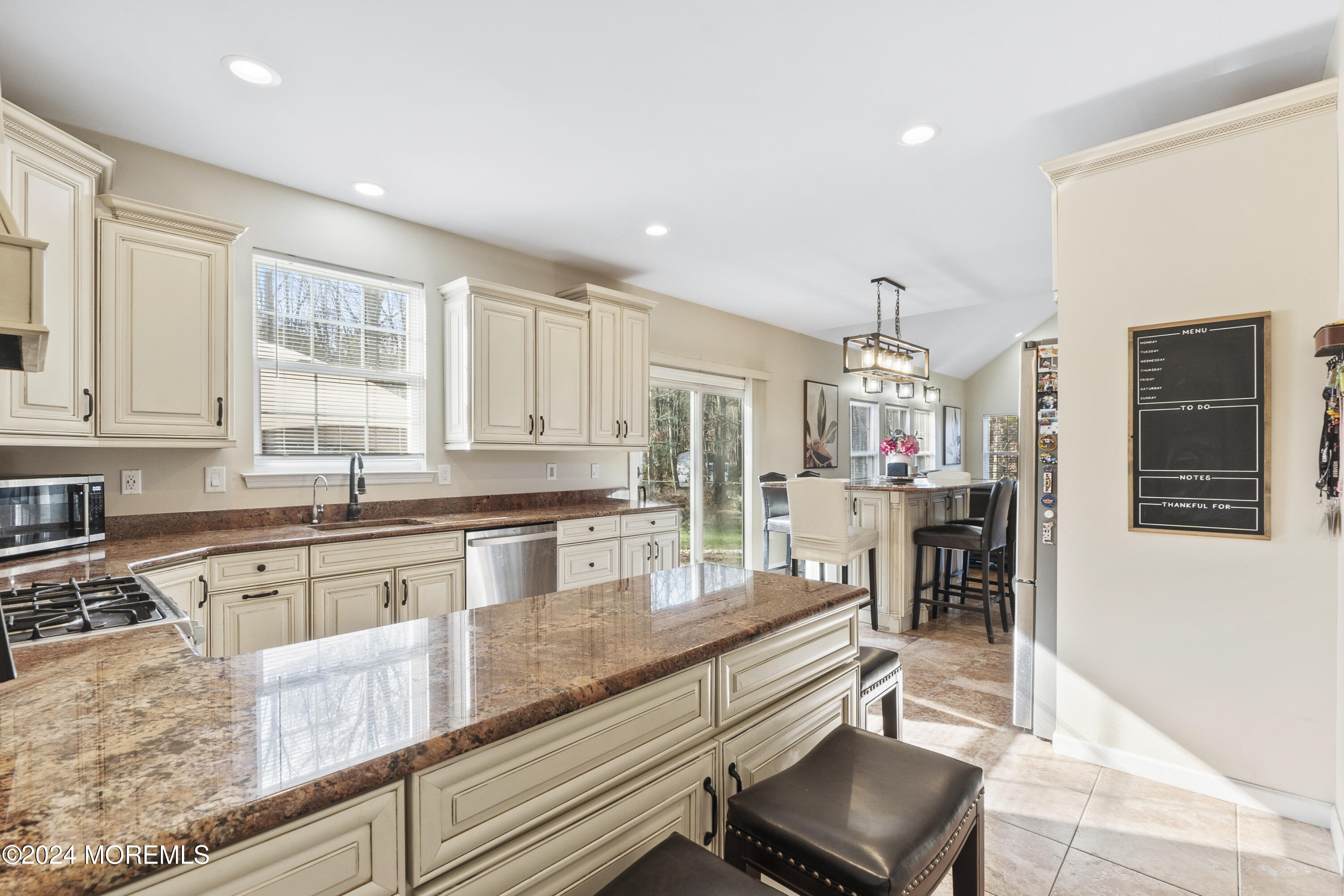 845 Woodbury Drive