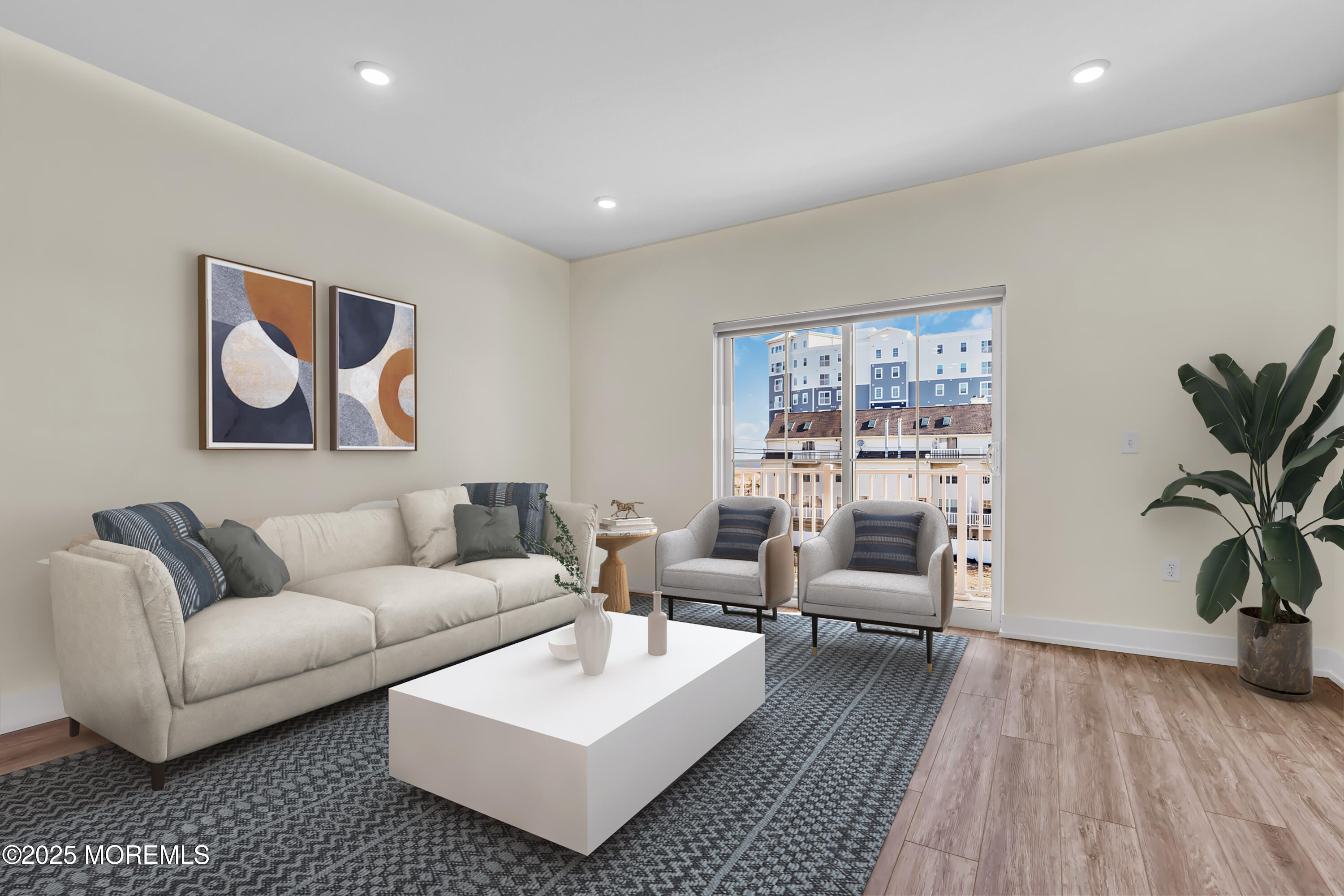 19 Carr Avenue 313