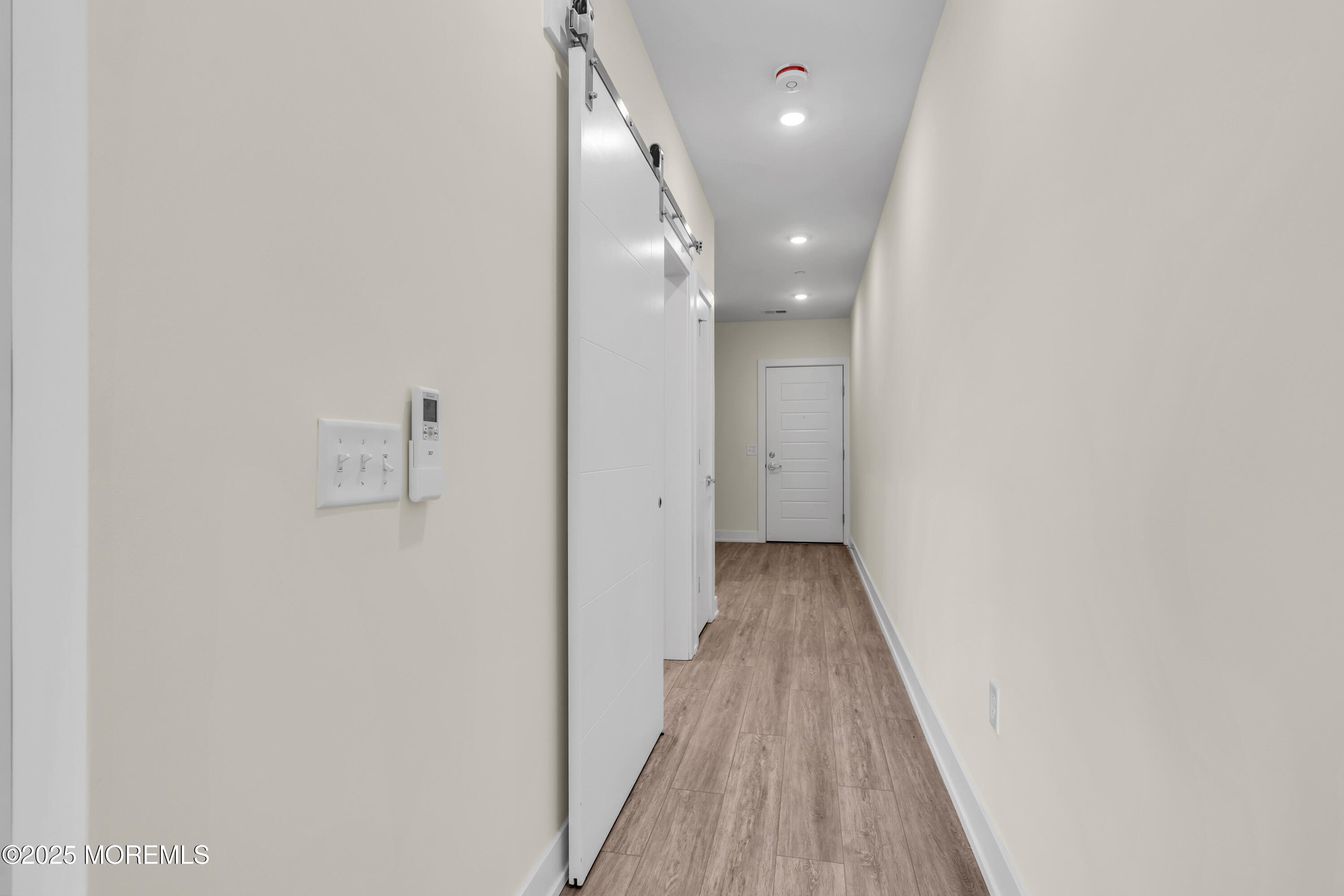 19 Carr Avenue 313