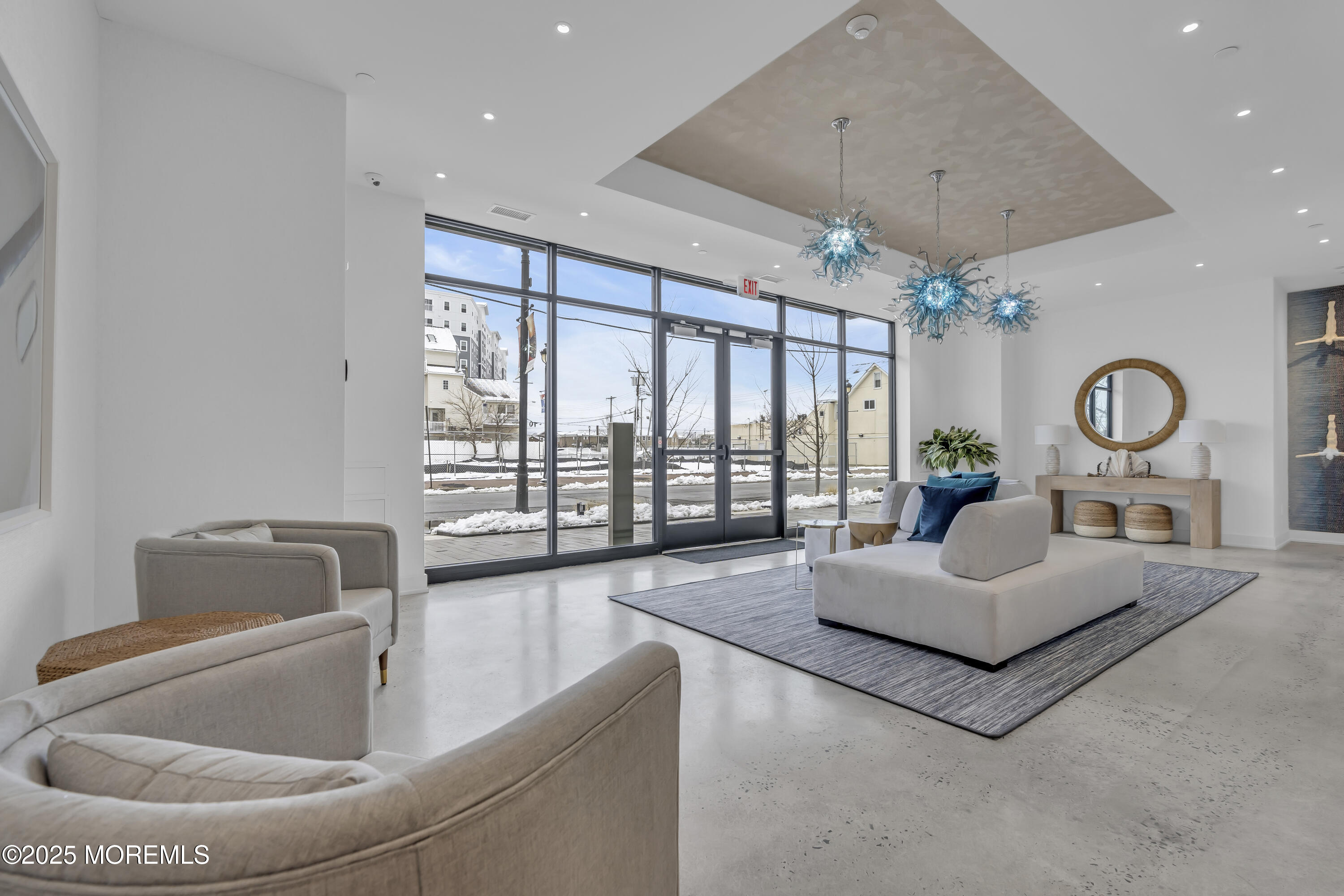19 Carr Avenue 416