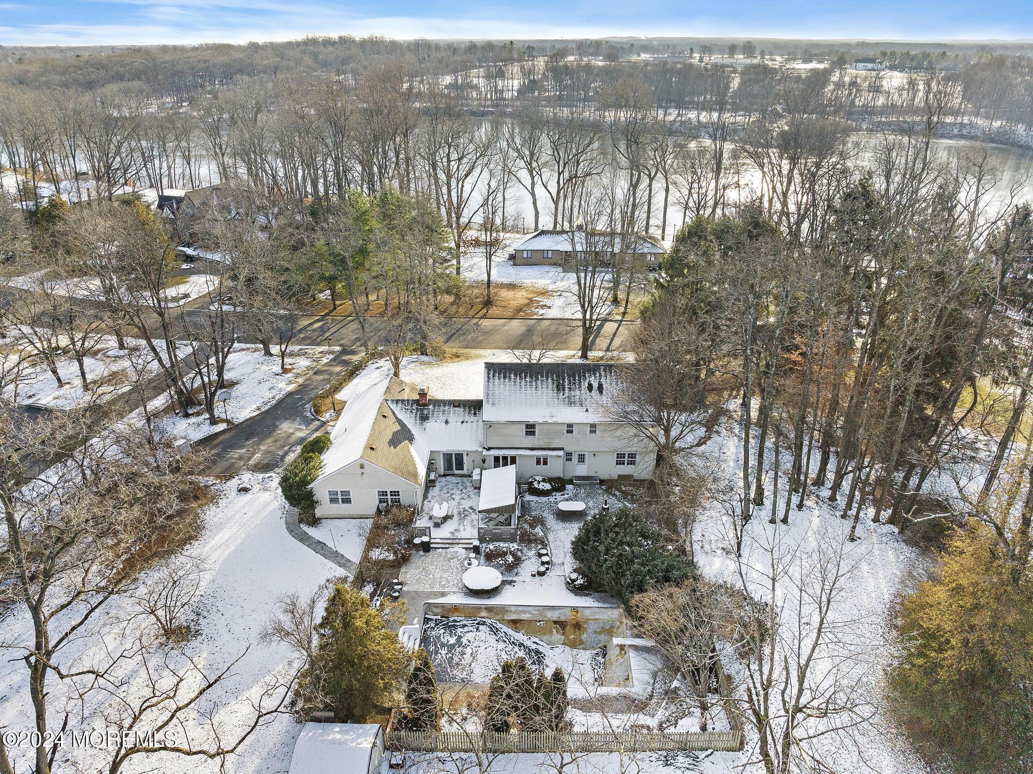 28 Beaver Dam Road